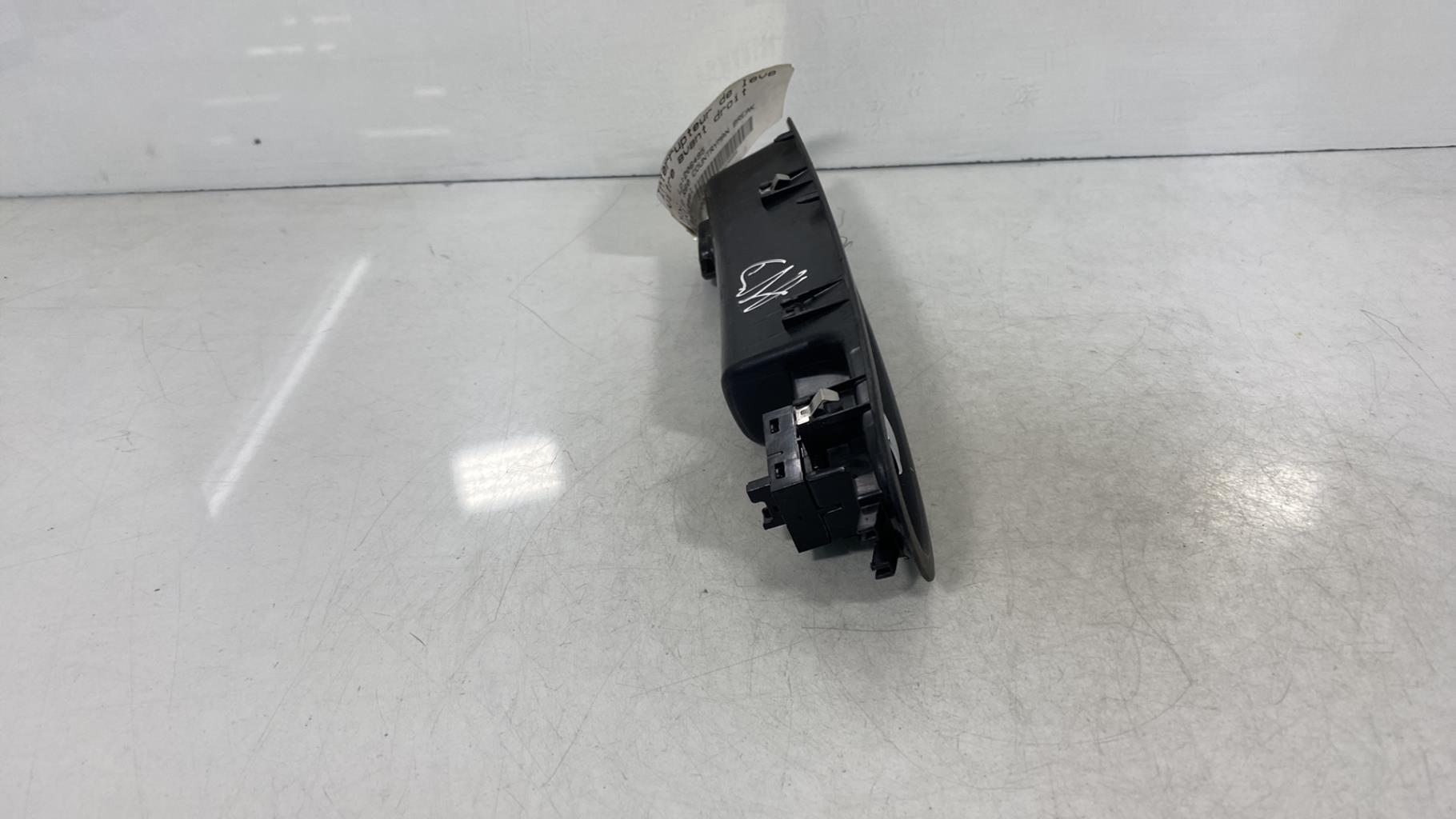 Interruttore lavacristalli anteriore destro MINI MINI 2 R60 COUNTRYMAN BREAK Diésel - 1