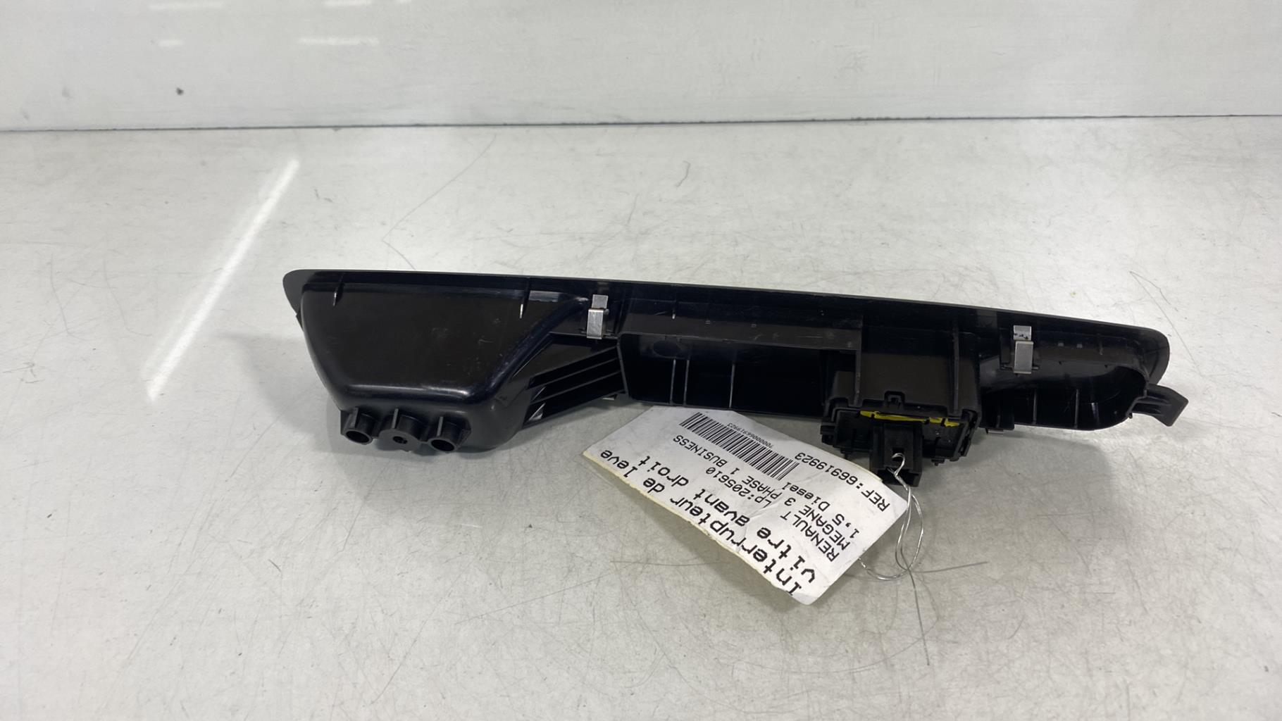 Interruttore lavacristalli anteriore destro RENAULT MEGANE 3 PHASE 2  - 1
