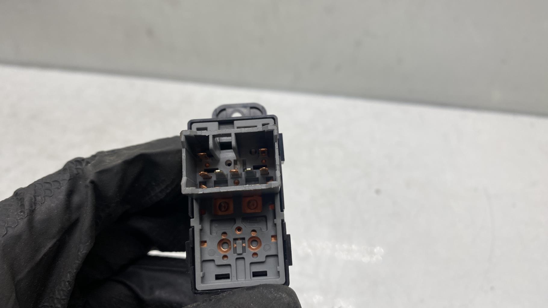 Interruttore lavacristalli anteriore destro HYUNDAI I 20 2 PHASE 1 Gasolina - 1