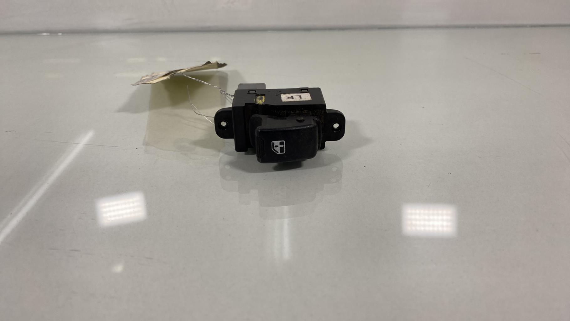 Interruttore lavacristalli anteriore destro CHEVROLET KALOS Gasolina - 1