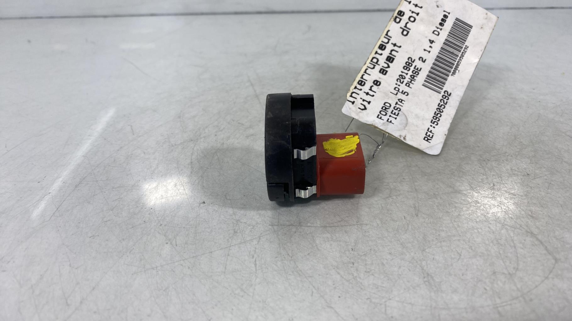 Interruttore lavacristalli anteriore destro FORD FIESTA 5 PHASE 2 Diésel - 1