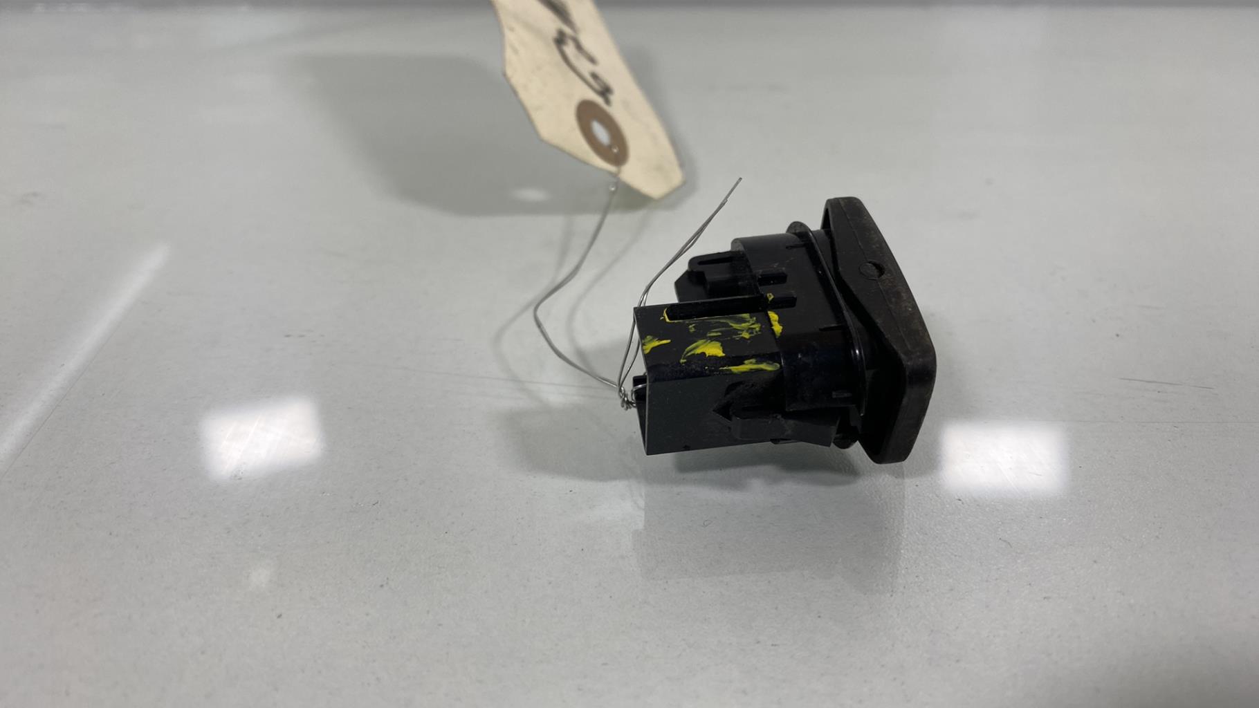 Interruttore lavacristalli anteriore destro FORD MONDEO 3 PHASE 2 BREAK Diésel - 1