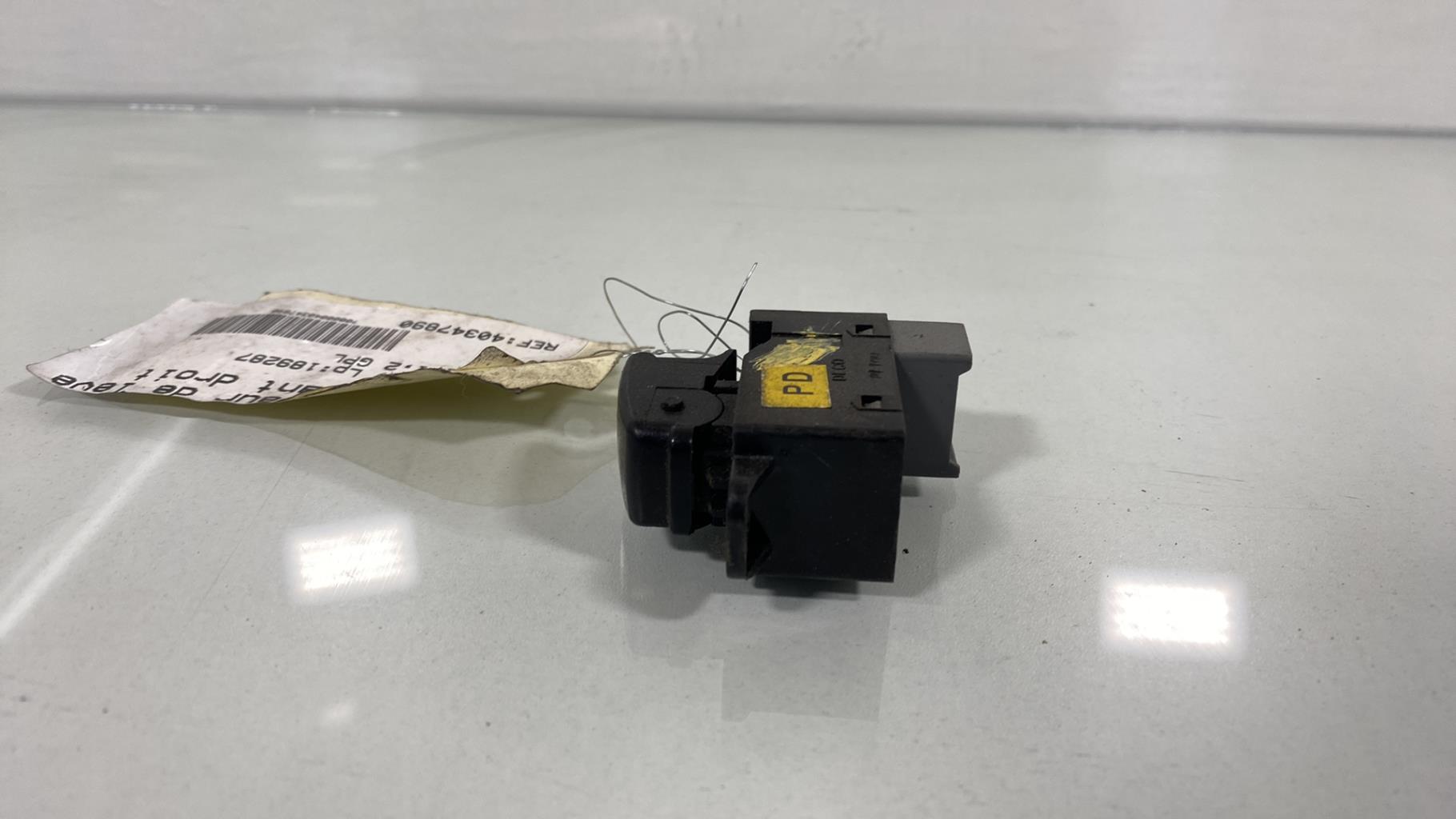 Interruttore lavacristalli anteriore destro CHEVROLET AVEO 1 GLP - 1