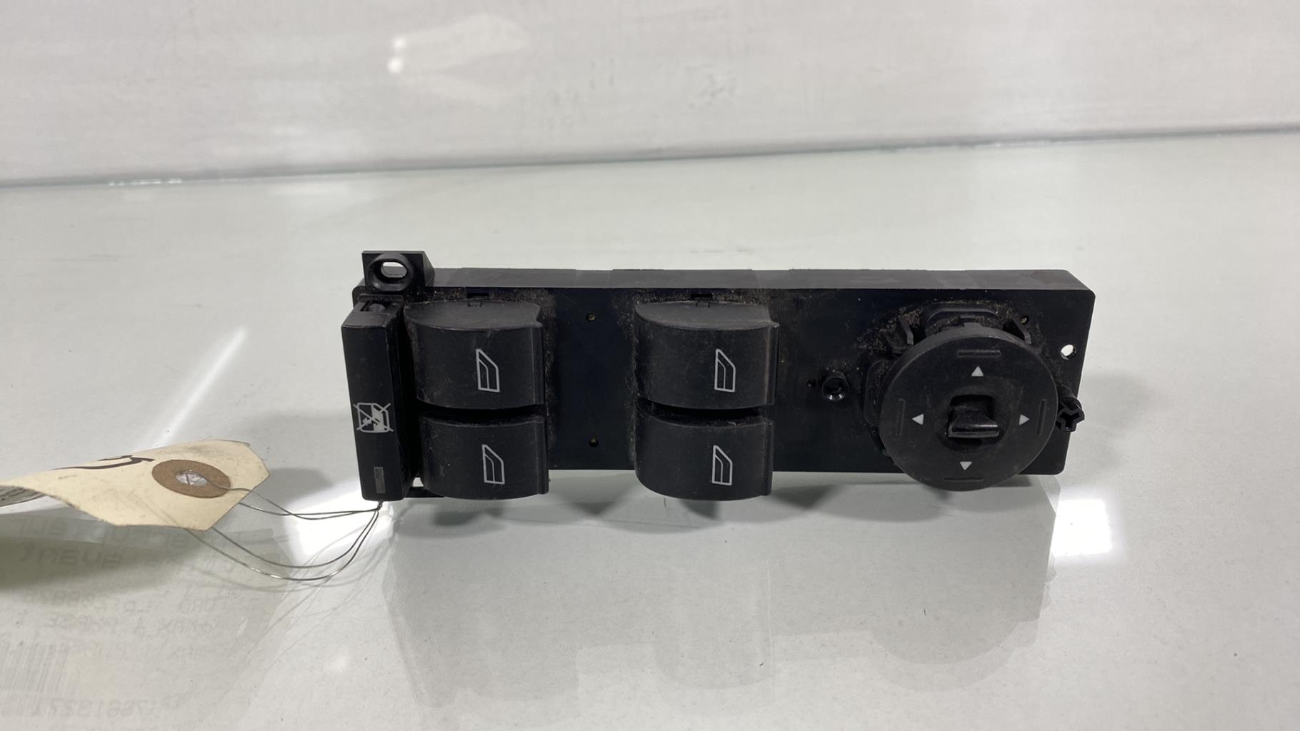 Interruttore lavacristalli anteriore sinistro FORD C-MAX 1 PHASE 1 Diésel - 1