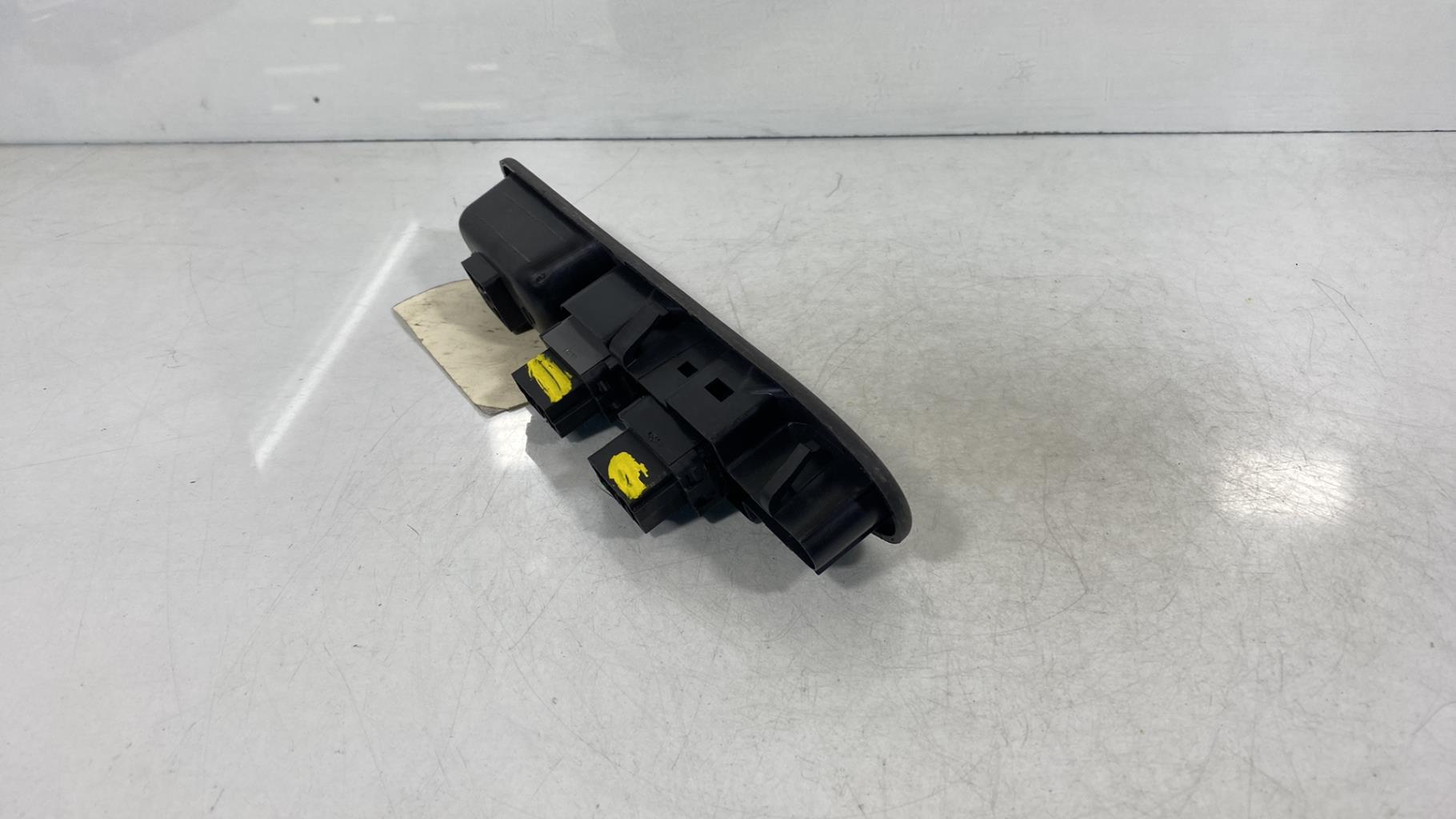 Interruttore lavacristalli anteriore sinistro PEUGEOT 307 PHASE 1 Diésel - 1