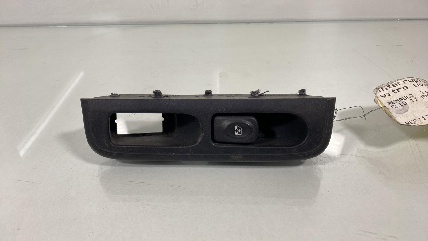 Interruttore lavacristalli anteriore sinistro RENAULT CLIO 2 PHASE 1 Gasolina - 1