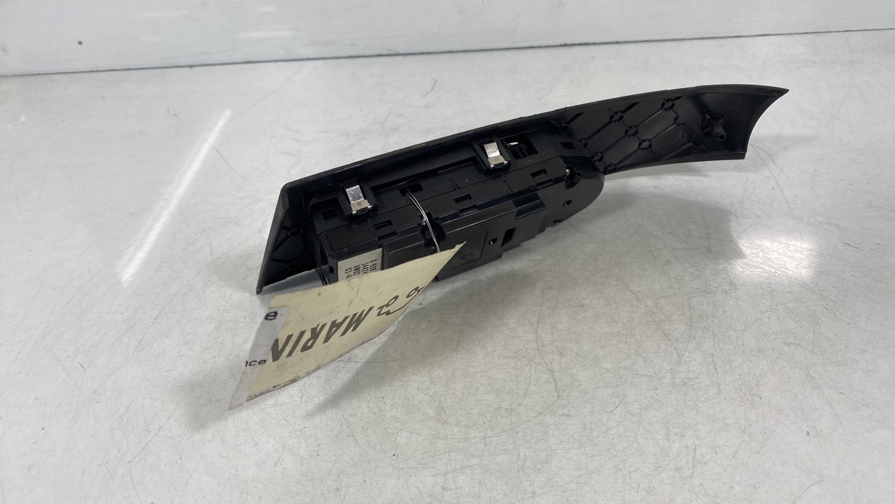 Interruttore lavacristalli anteriore sinistro BMW SERIE 5 E60 PHASE 1 Gasolina - 1