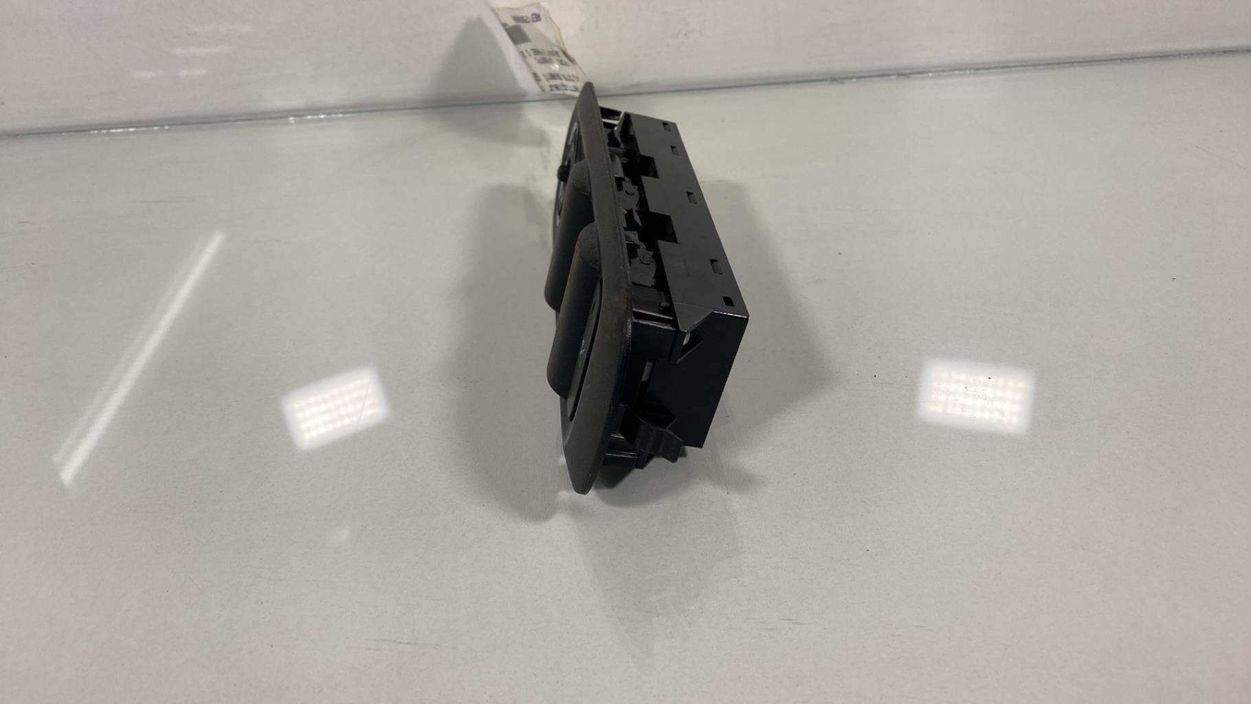 Interruttore lavacristalli anteriore sinistro FORD GALAXY 2 PHASE 1 Diésel - 1