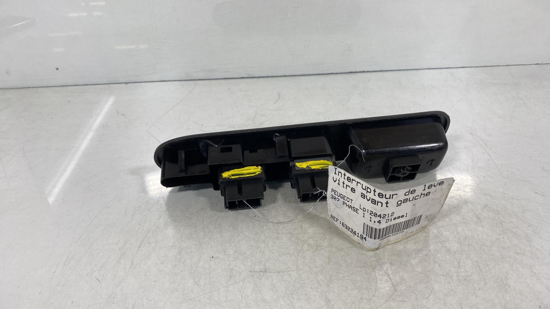 Interruttore lavacristalli anteriore sinistro PEUGEOT 307 PHASE 1 Diésel - 1
