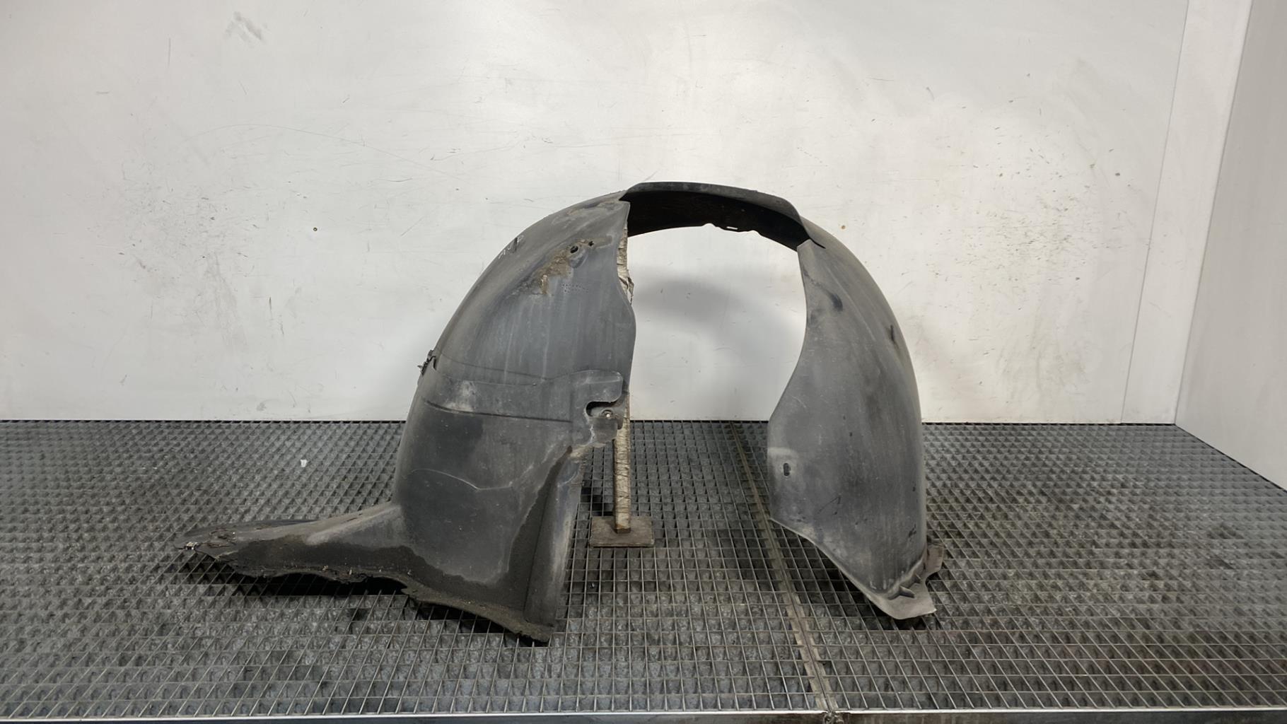 Parasale anteriore destro VOLKSWAGEN GOLF PLUS PHASE 1 Diésel - 1