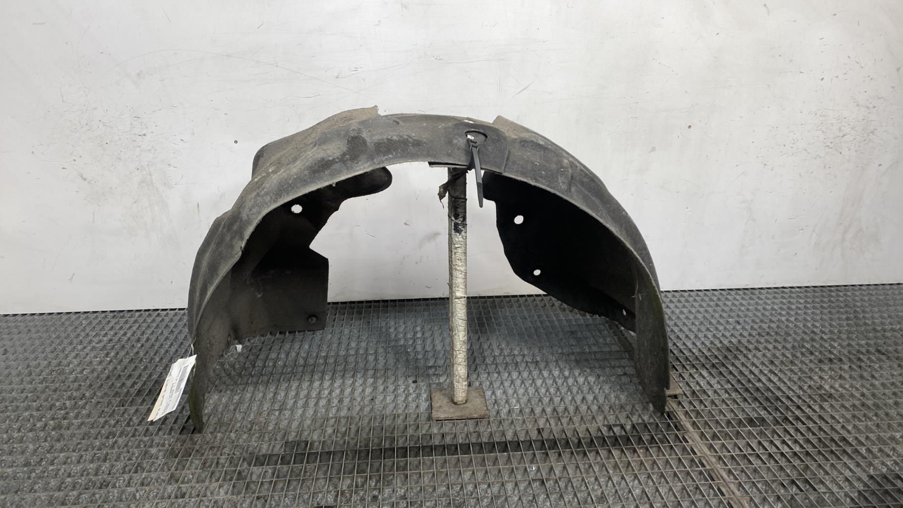 Parasale posteriore sinistro RENAULT MEGANE 4 PHASE 1 Diésel - 1