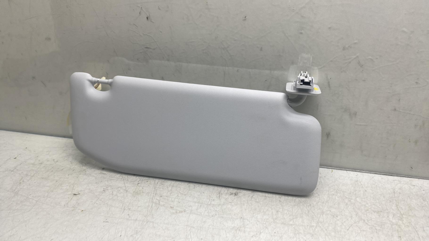 Visiera parasole sinistra PEUGEOT 208 2 Gasolina - 1