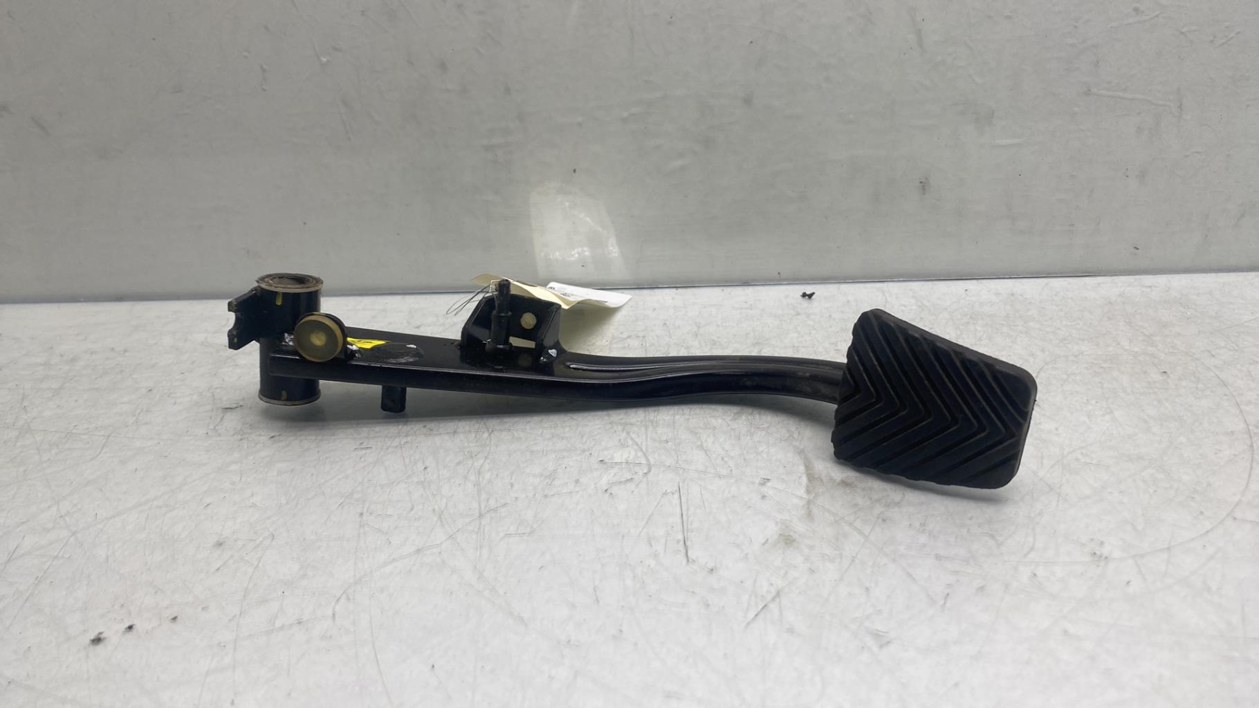 Pedale della frizione HYUNDAI I 20 2 PHASE 1 Gasolina - 1