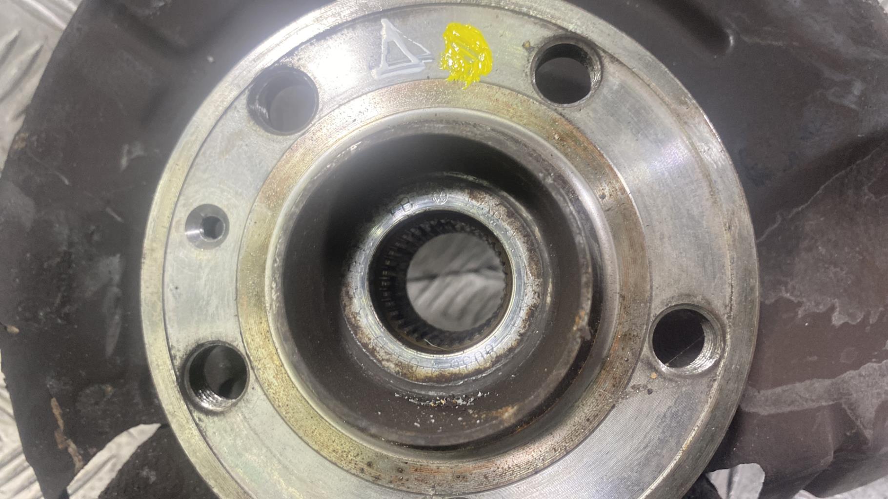 Fuso a snodo anteriore destro VOLKSWAGEN FOX Gasolina - 1