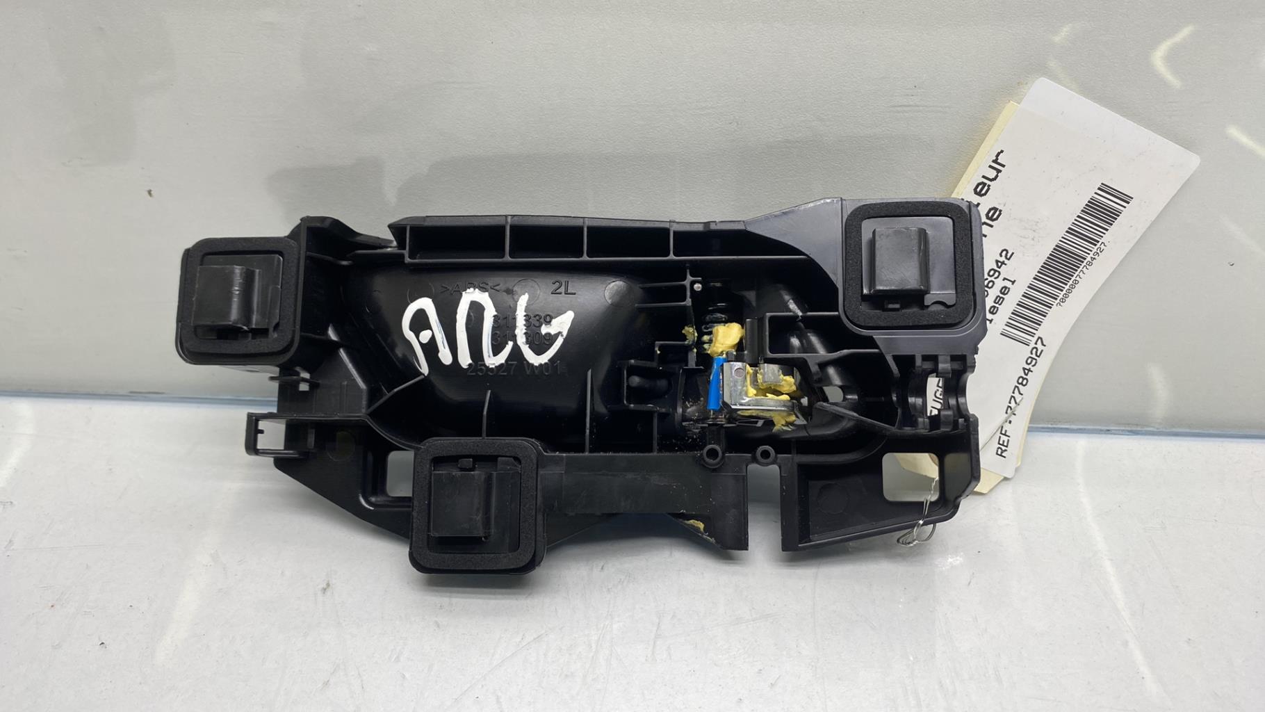 Maniglia interna posteriore sinistra PEUGEOT 208 2 Diésel - 1