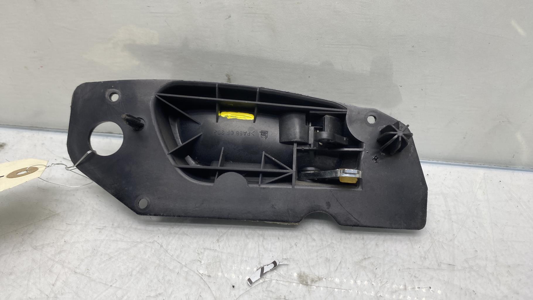 Maniglia interna posteriore sinistra PEUGEOT 607 PHASE 2 Diésel - 1