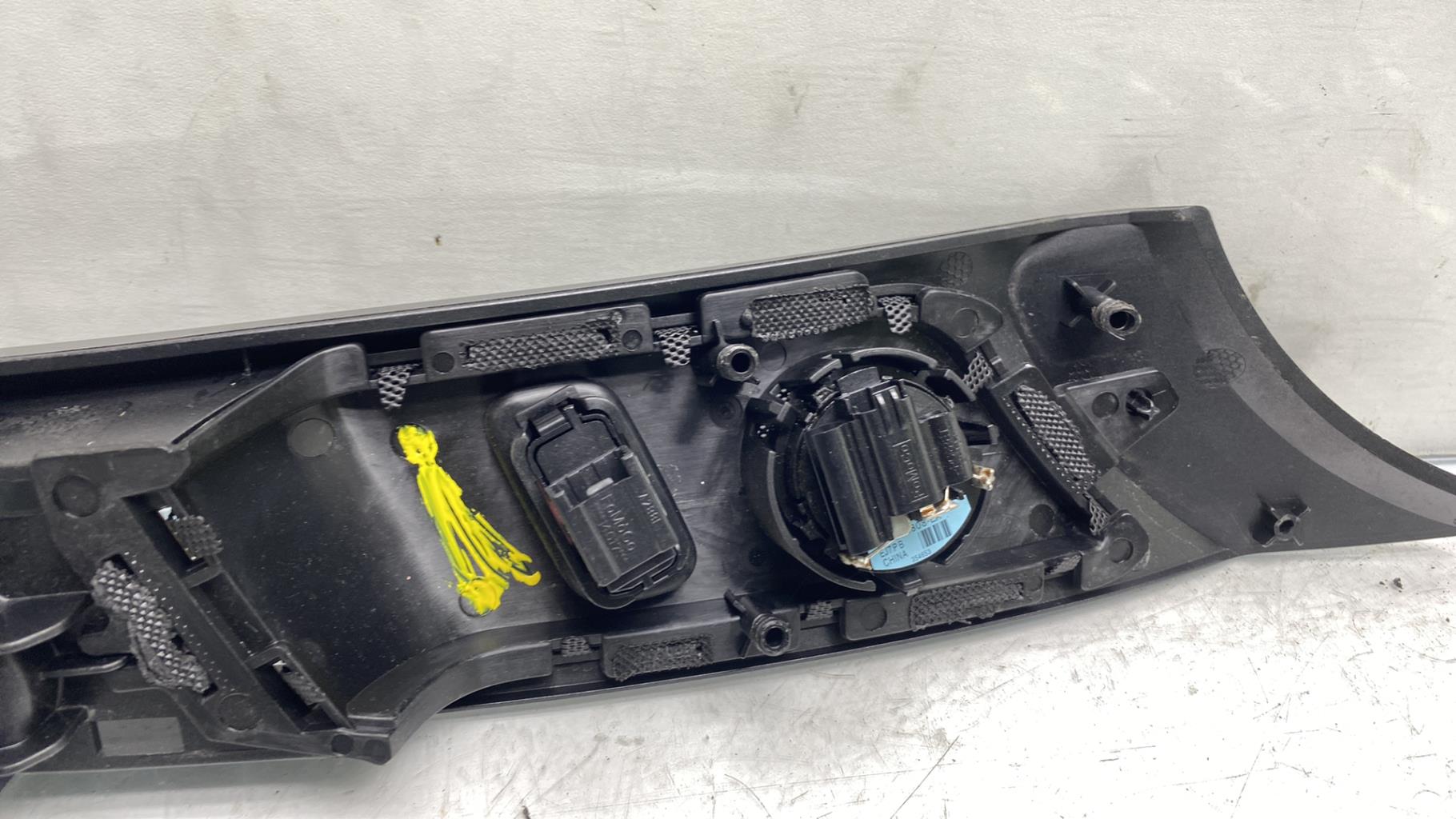 Maniglia interna anteriore sinistra FORD MONDEO 4 PHASE 1 Gasolina - 1
