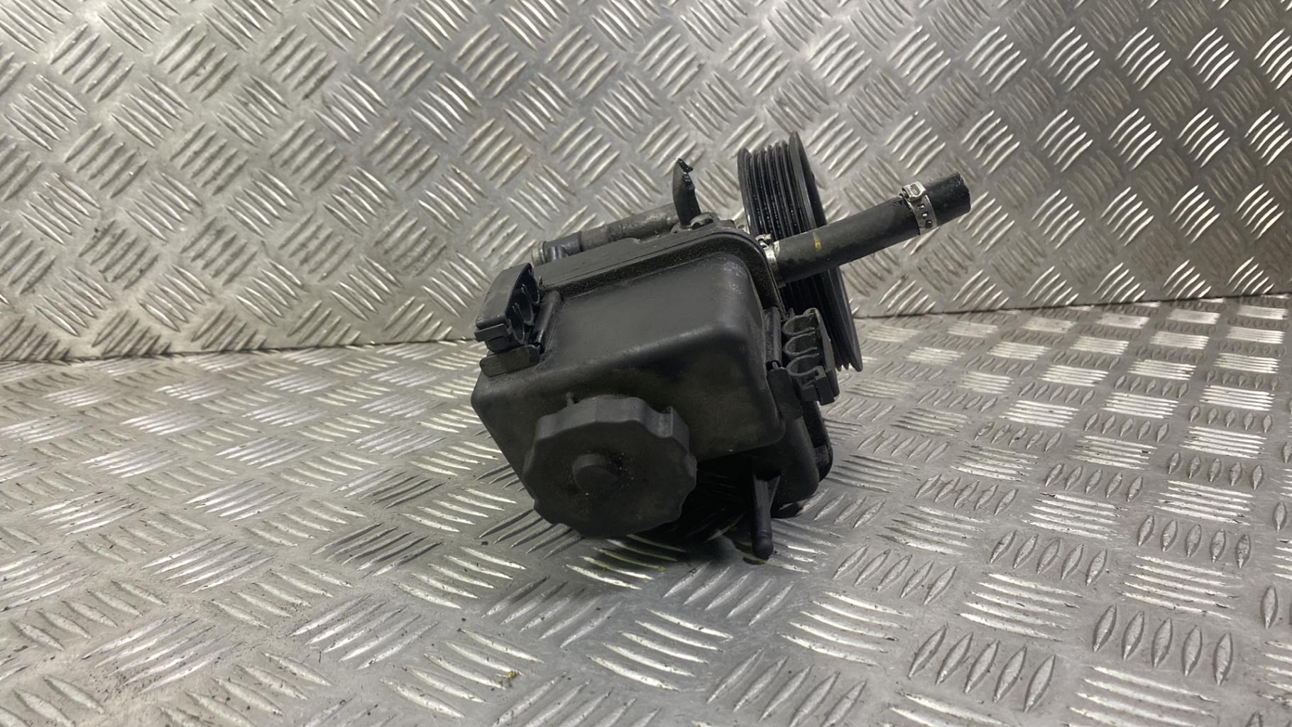 Pompe de direction MERCEDES CLASSE C 204 PHASE 2 Diesel - 1