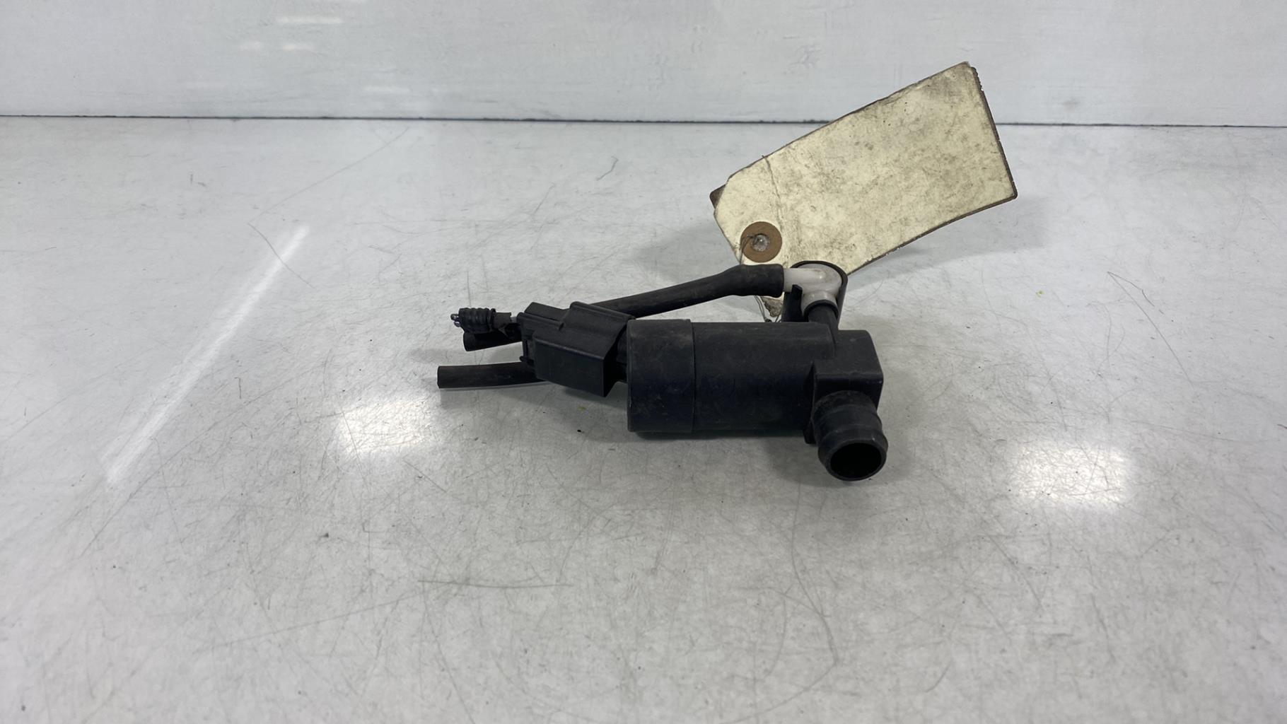 Pompa lavacristalli anteriore FORD MONDEO 3 PHASE 1 Etanol - 1