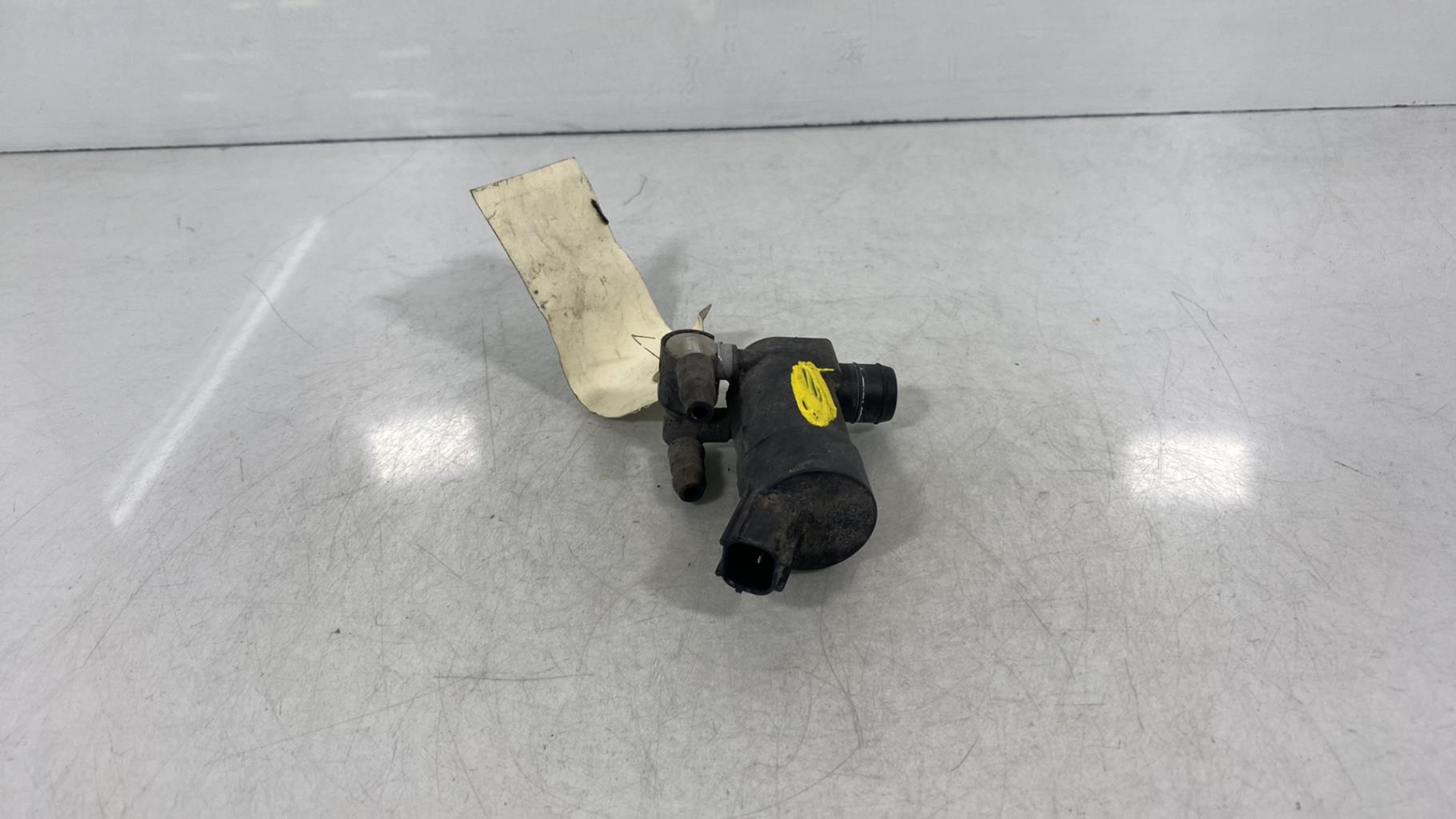 Pompa lavacristalli anteriore FORD MONDEO 3 PHASE 1 Diésel - 1