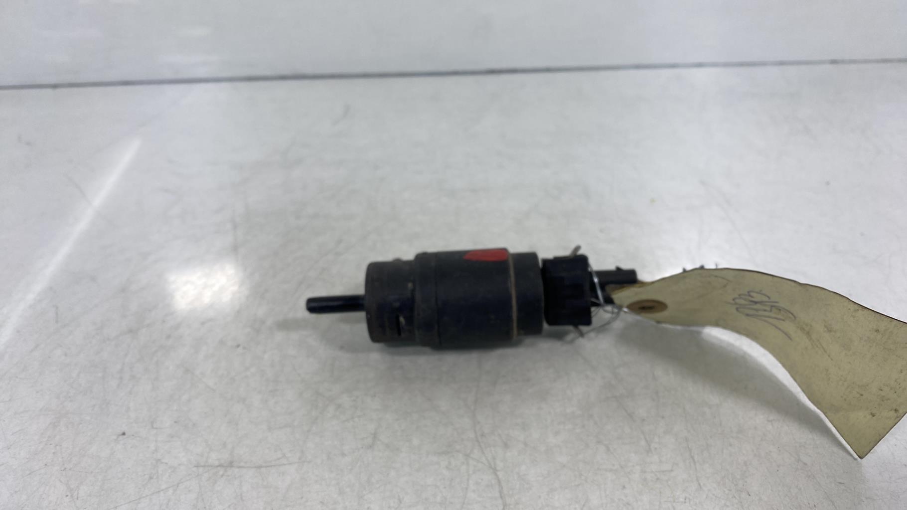 Pompa lavacristalli anteriore NISSAN PRIMERA 3 Diésel - 1