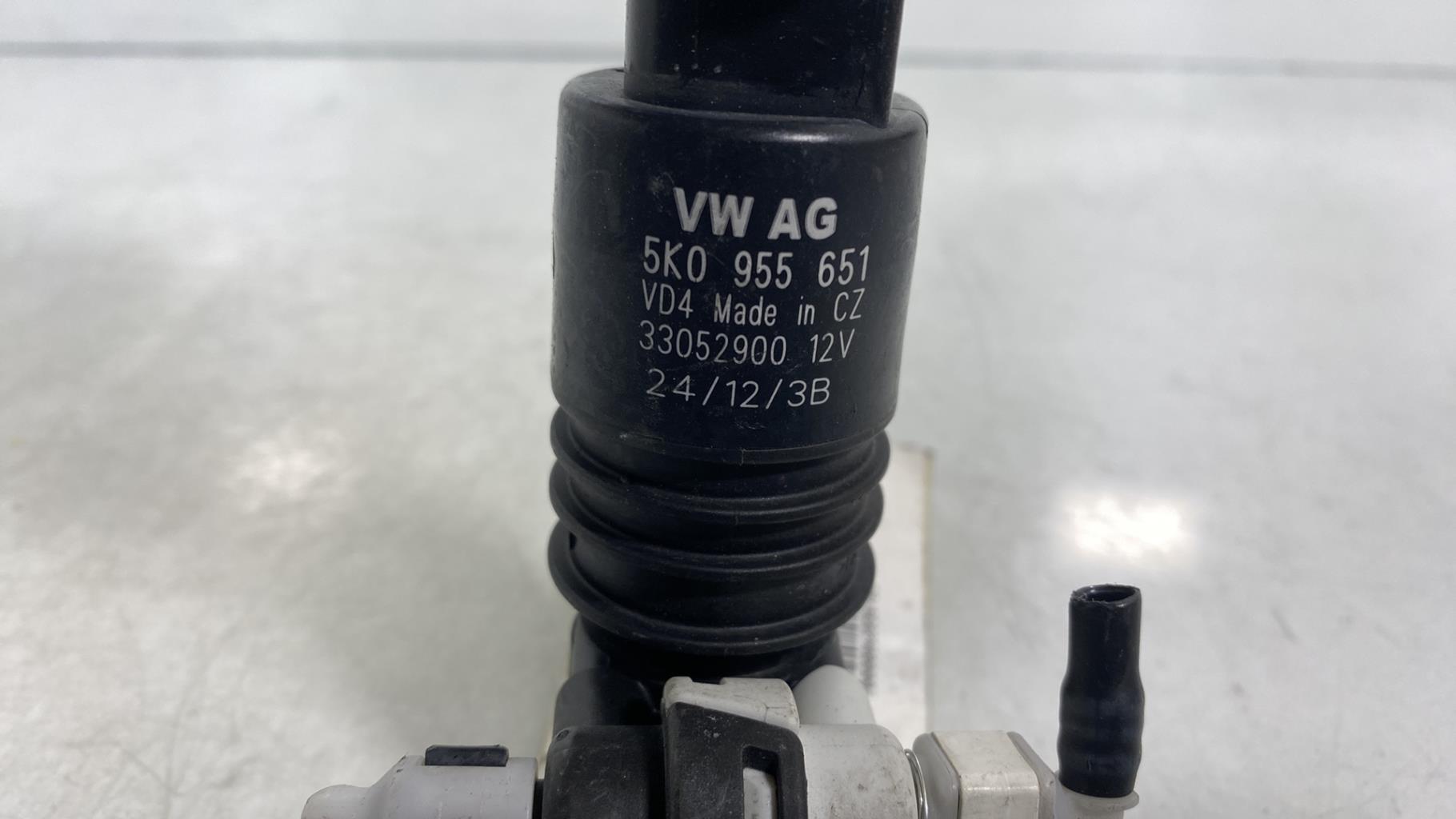 Pompa lavacristalli anteriore VOLKSWAGEN GOLF 6 Gasolina - 1