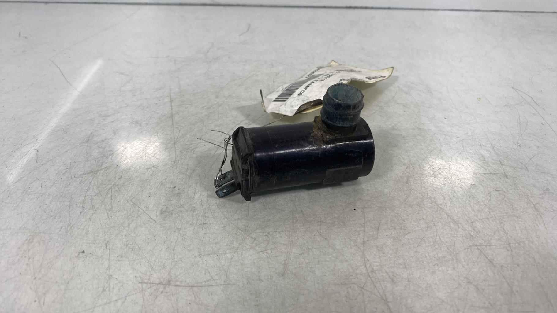 Pompa lavacristalli anteriore PEUGEOT 205 PHASE 2 Gasolina - 1