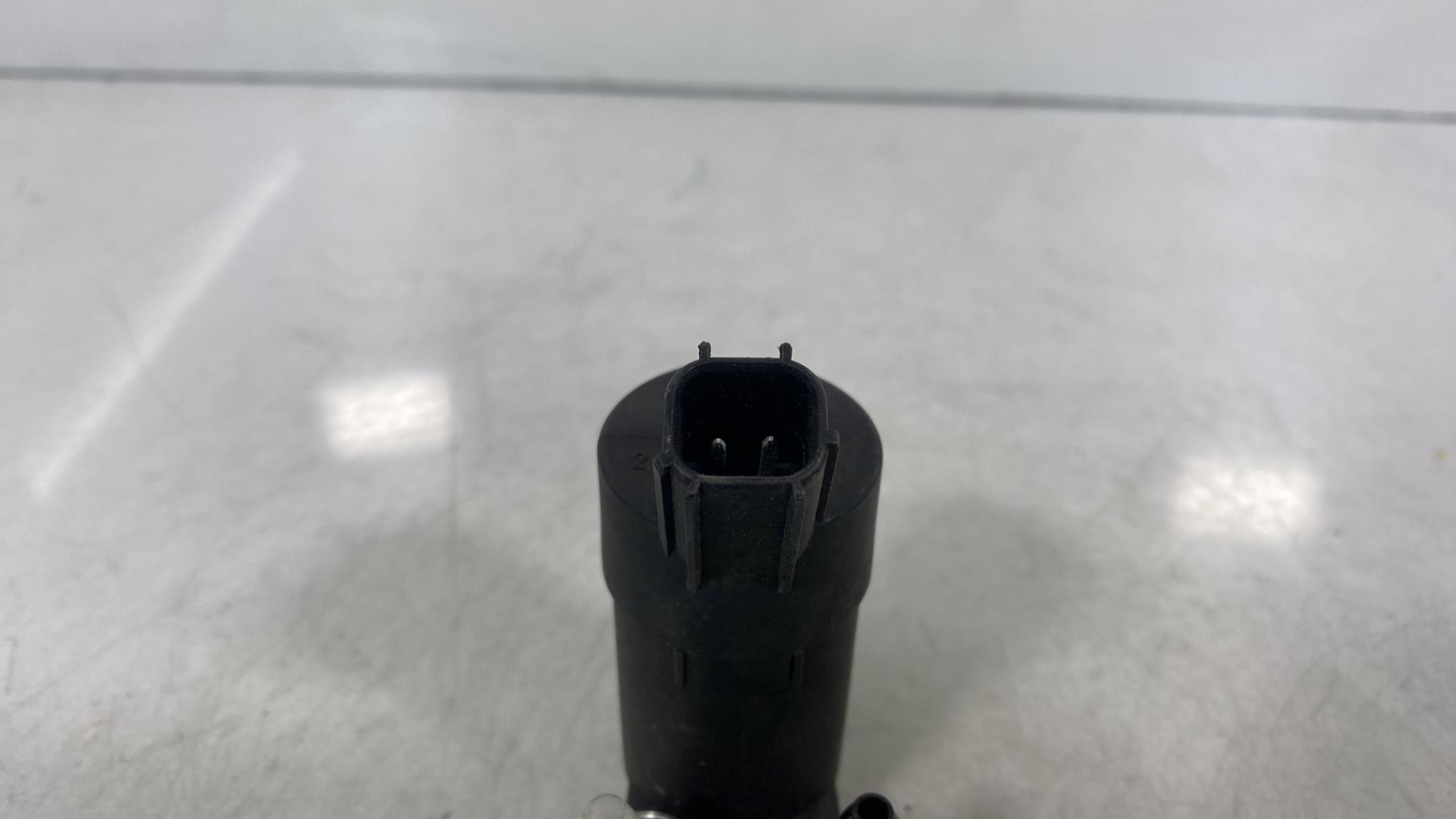 Pompa lavacristalli anteriore FORD S-MAX 1 PHASE 1 Diésel - 1