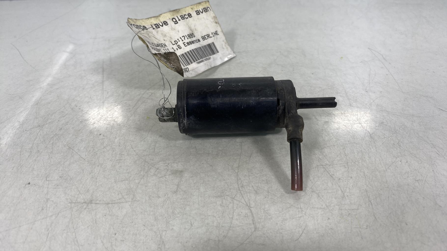 Pompa lavacristalli anteriore VOLKSWAGEN PASSAT 3 PHASE 1 Gasolina - 1