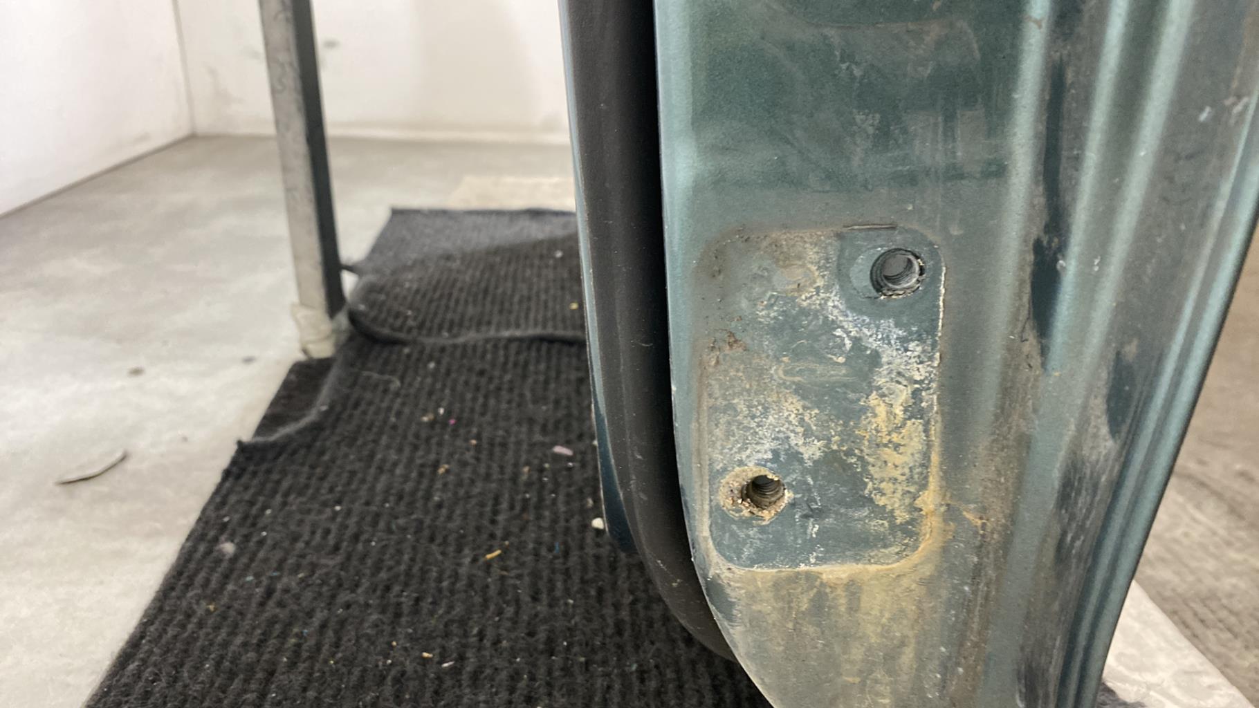 Portiera anteriore sinistra VOLKSWAGEN POLO 4 PHASE 2 Diésel - 1
