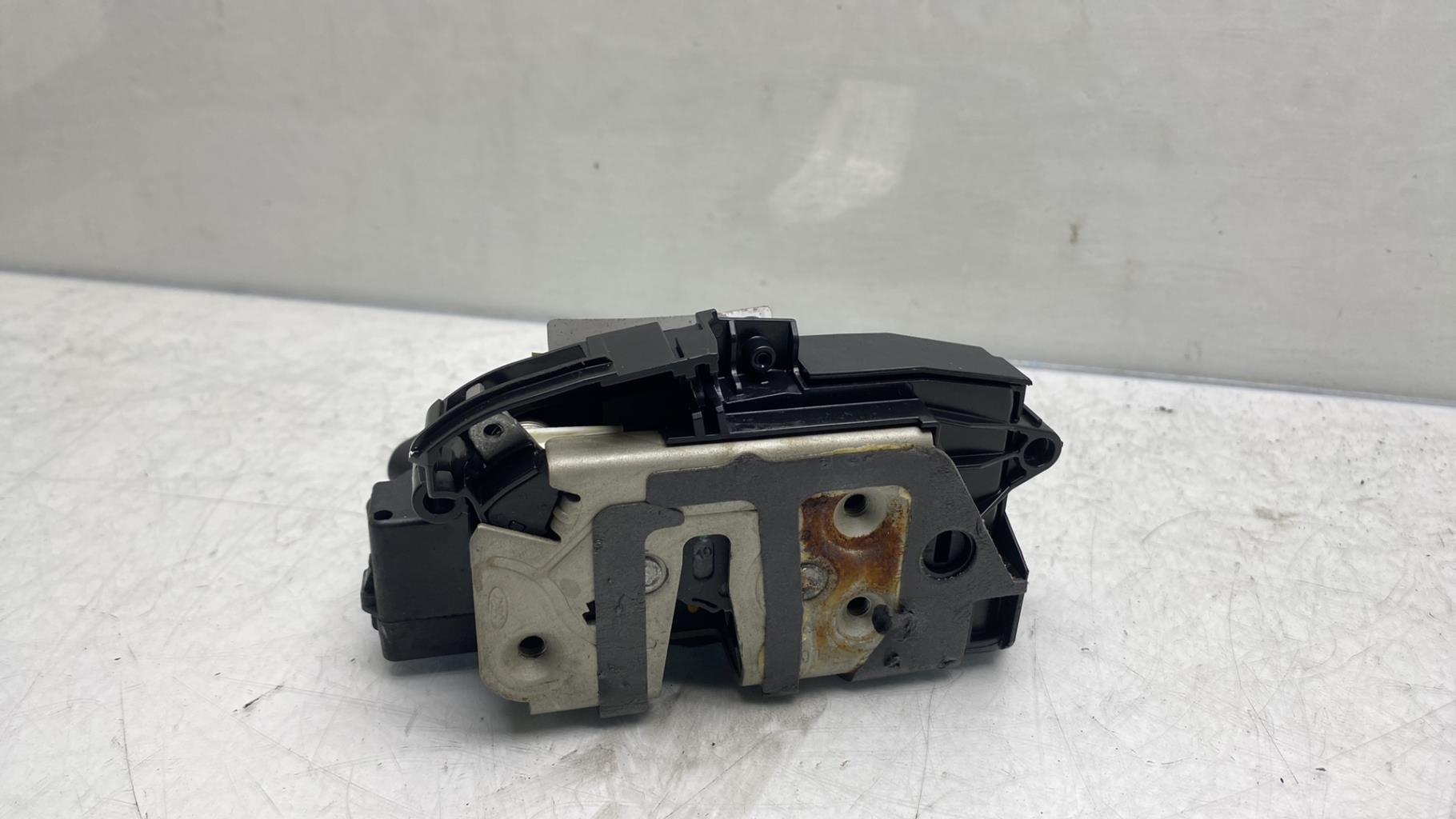 Serratura posteriore sinistra FORD MONDEO 4 PHASE 1 Gasolina - 1