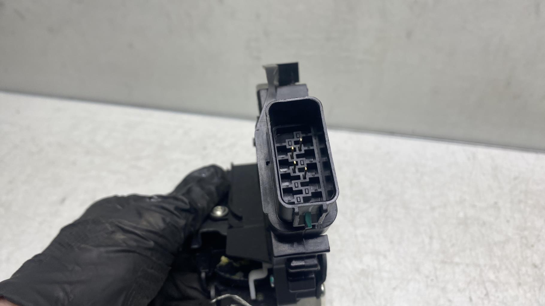 Serrure avant droit FORD KA+ Essence - 1