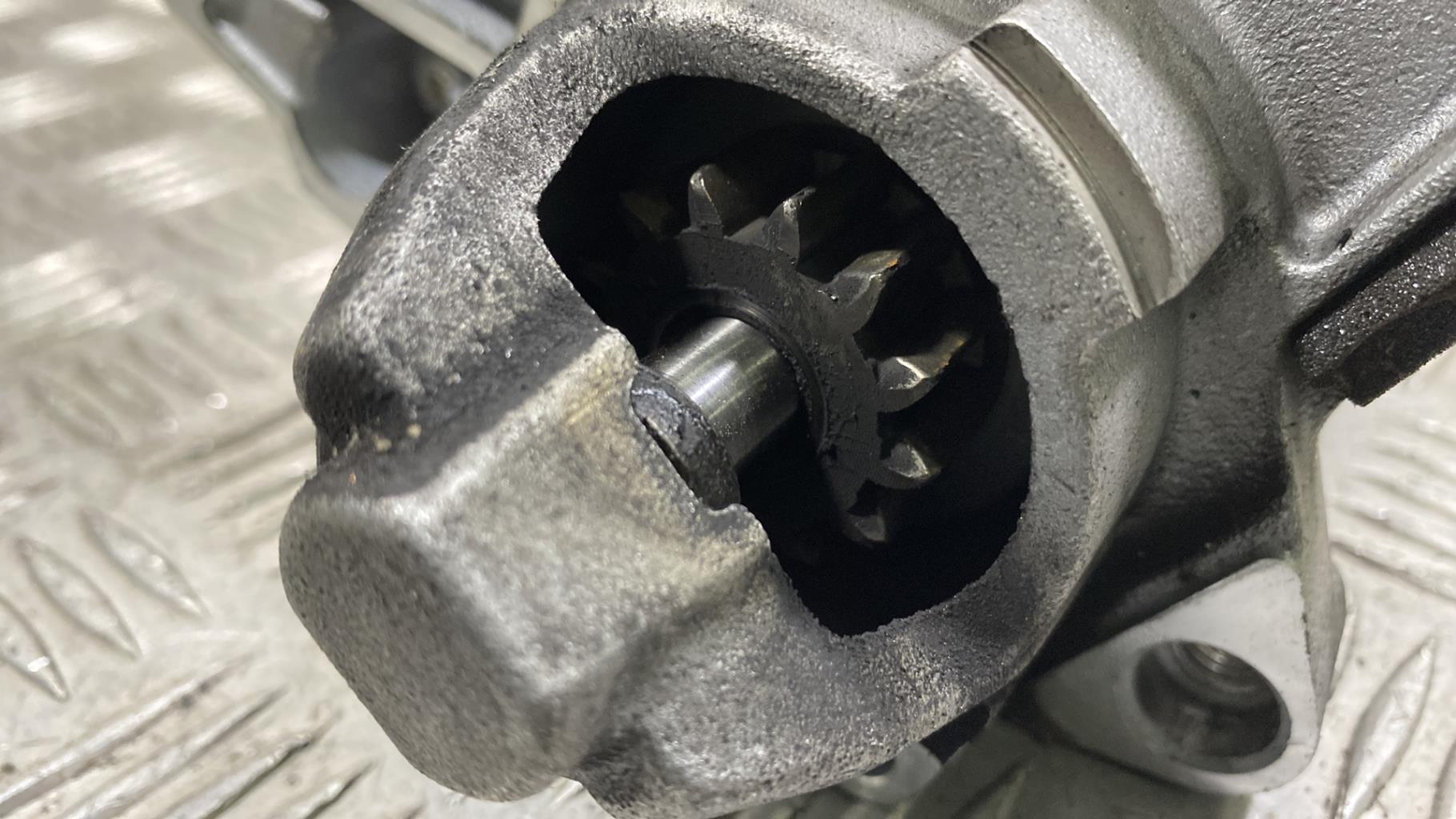 Demarreur RENAULT CLIO 4 PHASE 2 Essence - 1