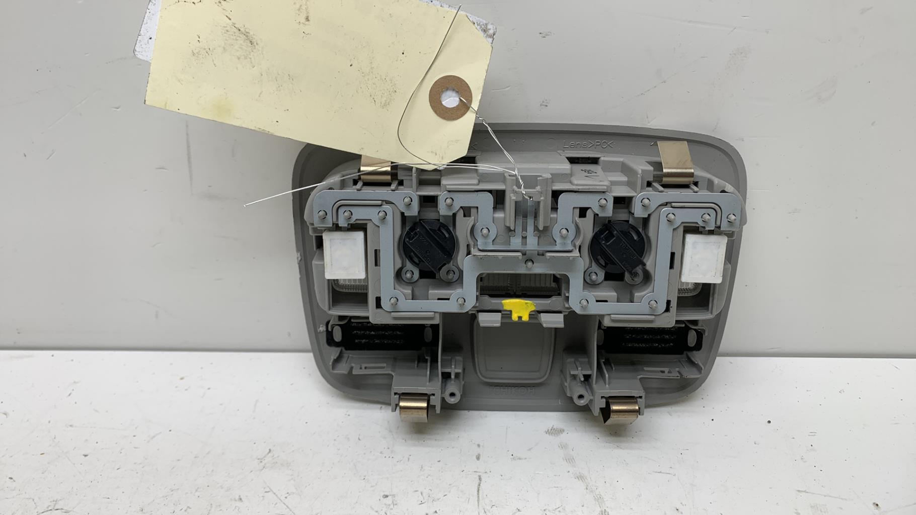 Eclairage de plafonnier SUZUKI SWIFT 4 Essence - 1