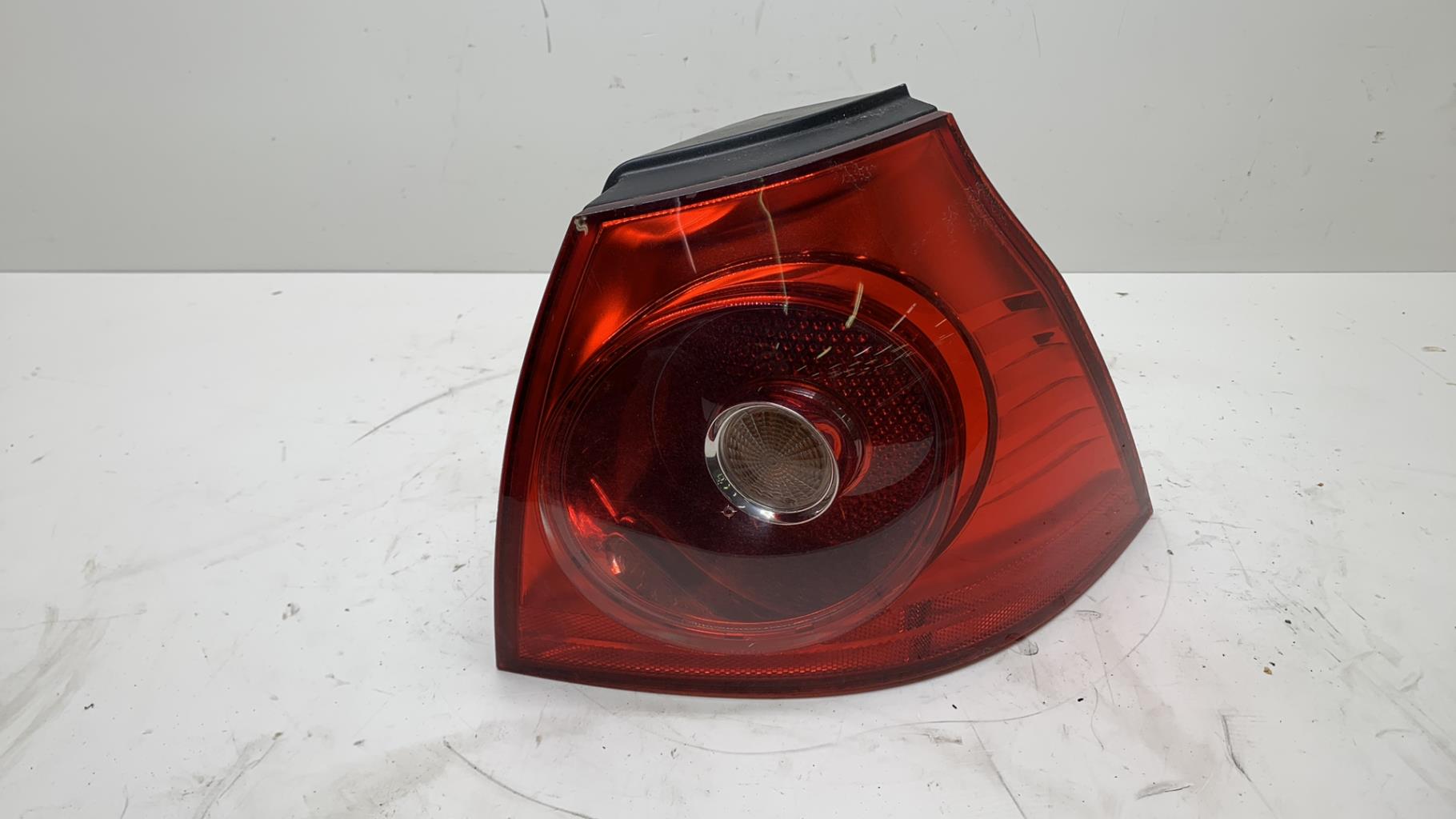 Fanale posteriore principale destro (luci) VOLKSWAGEN GOLF 5 Diésel - 1