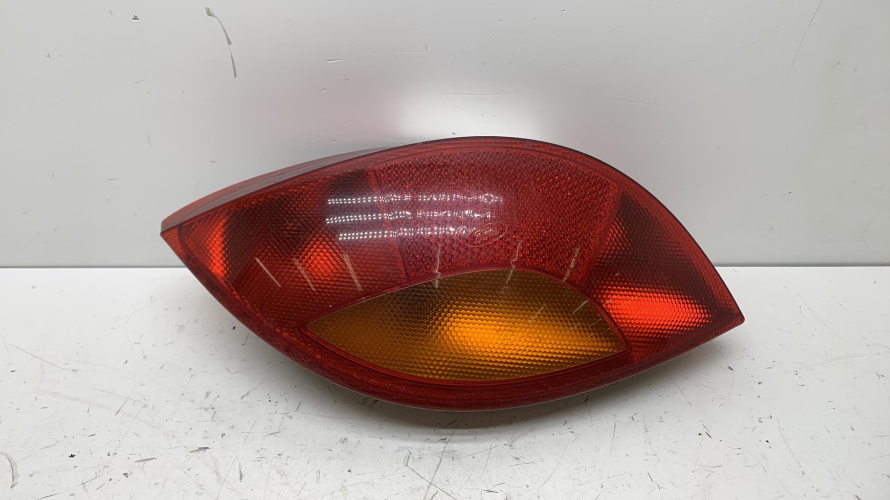 Fanale posteriore principale sinistro (luci) FORD KA 1 PHASE 1 Gasolina - 1