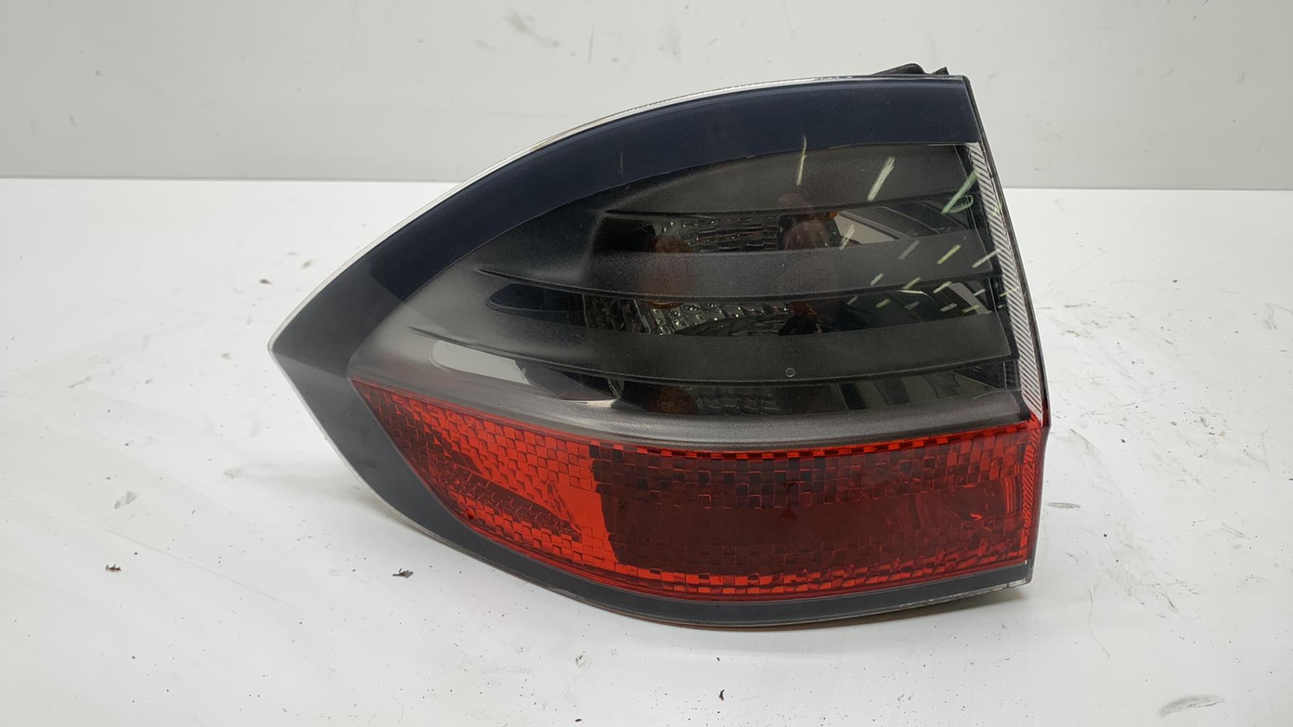 Fanale posteriore principale sinistro (luci) FORD S-MAX 1 PHASE 1 Diésel - 1
