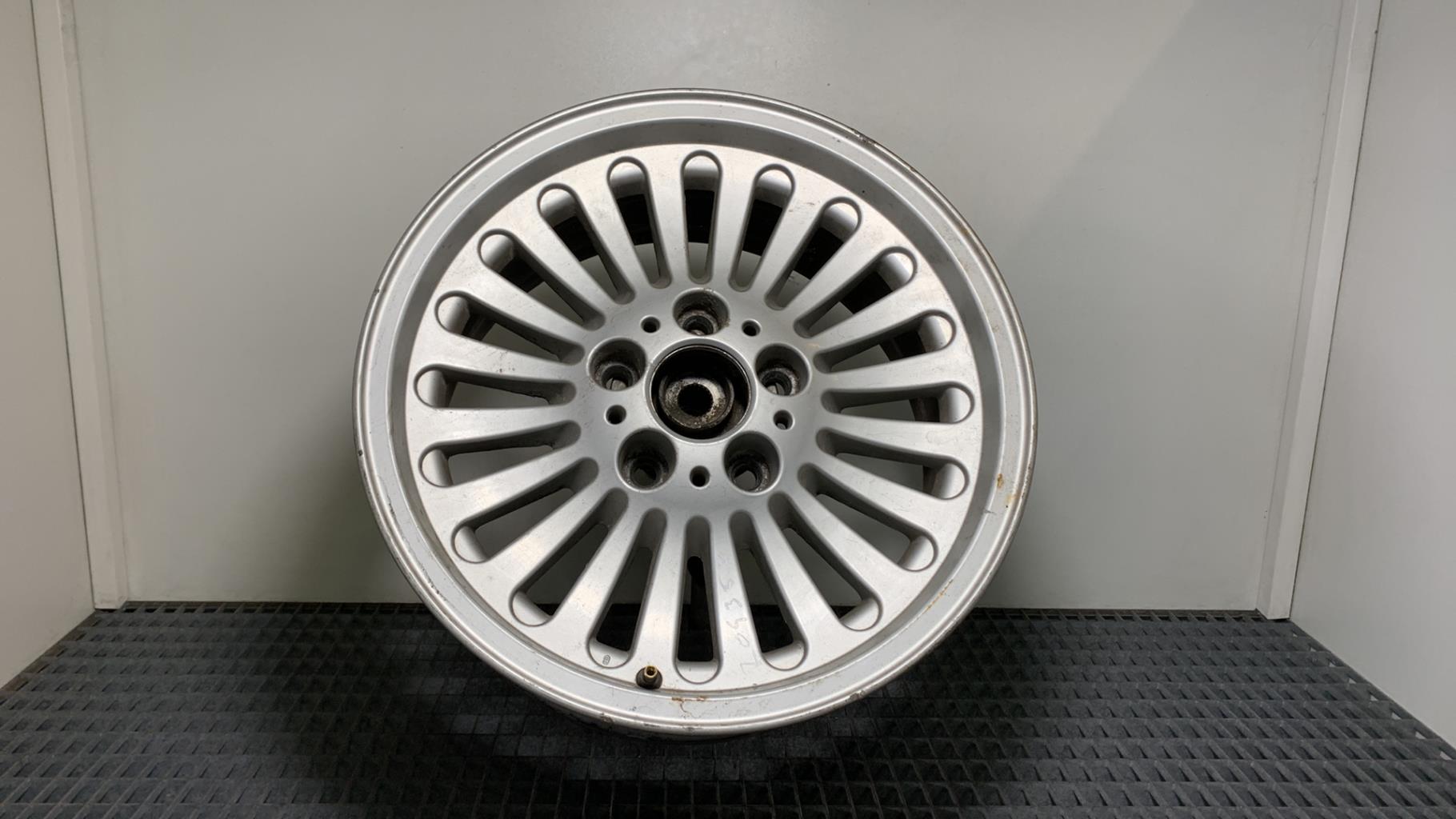 Jante BMW SERIE 5 E39 PHASE 1  - 1