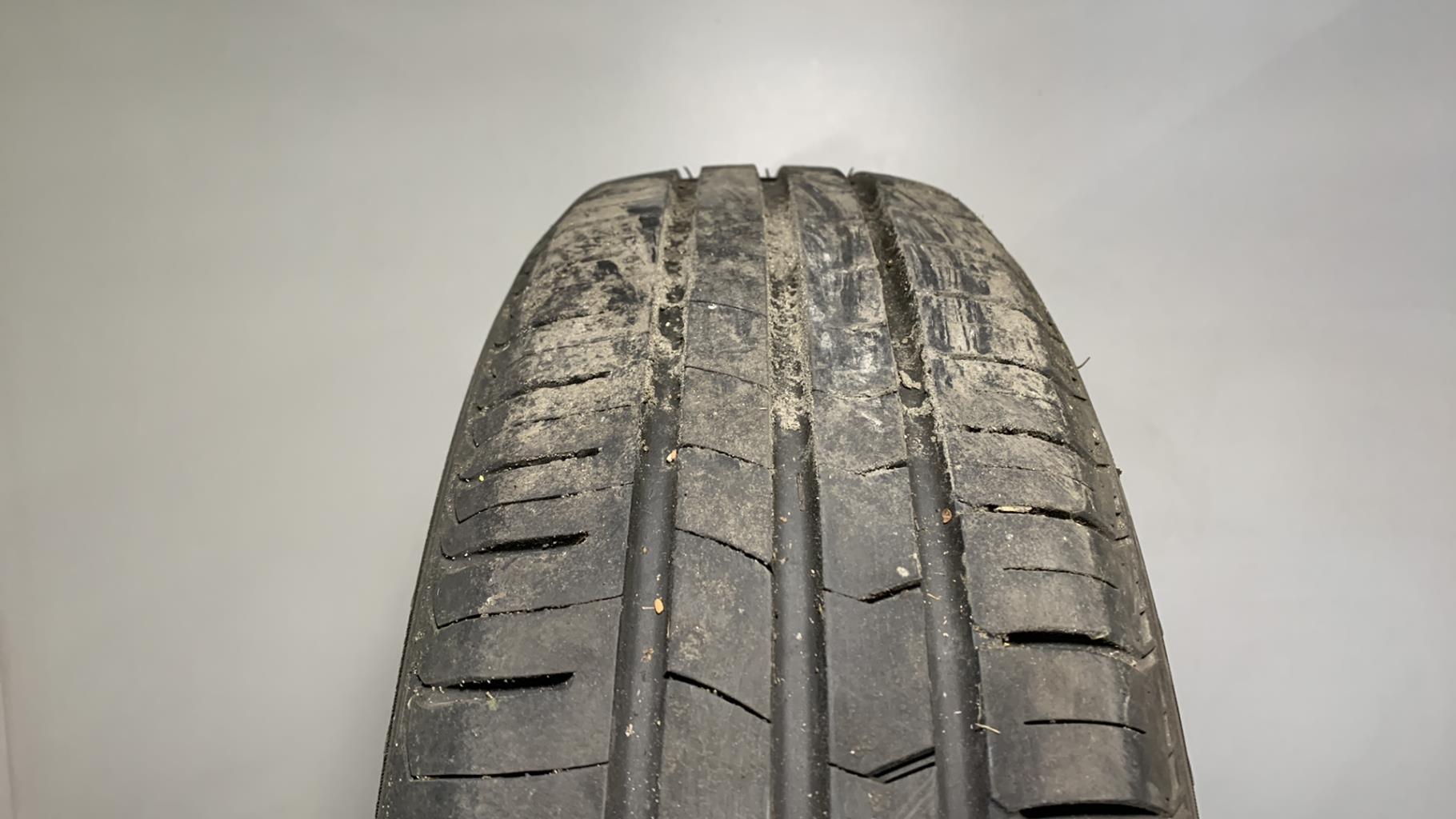 Pneu    - 1