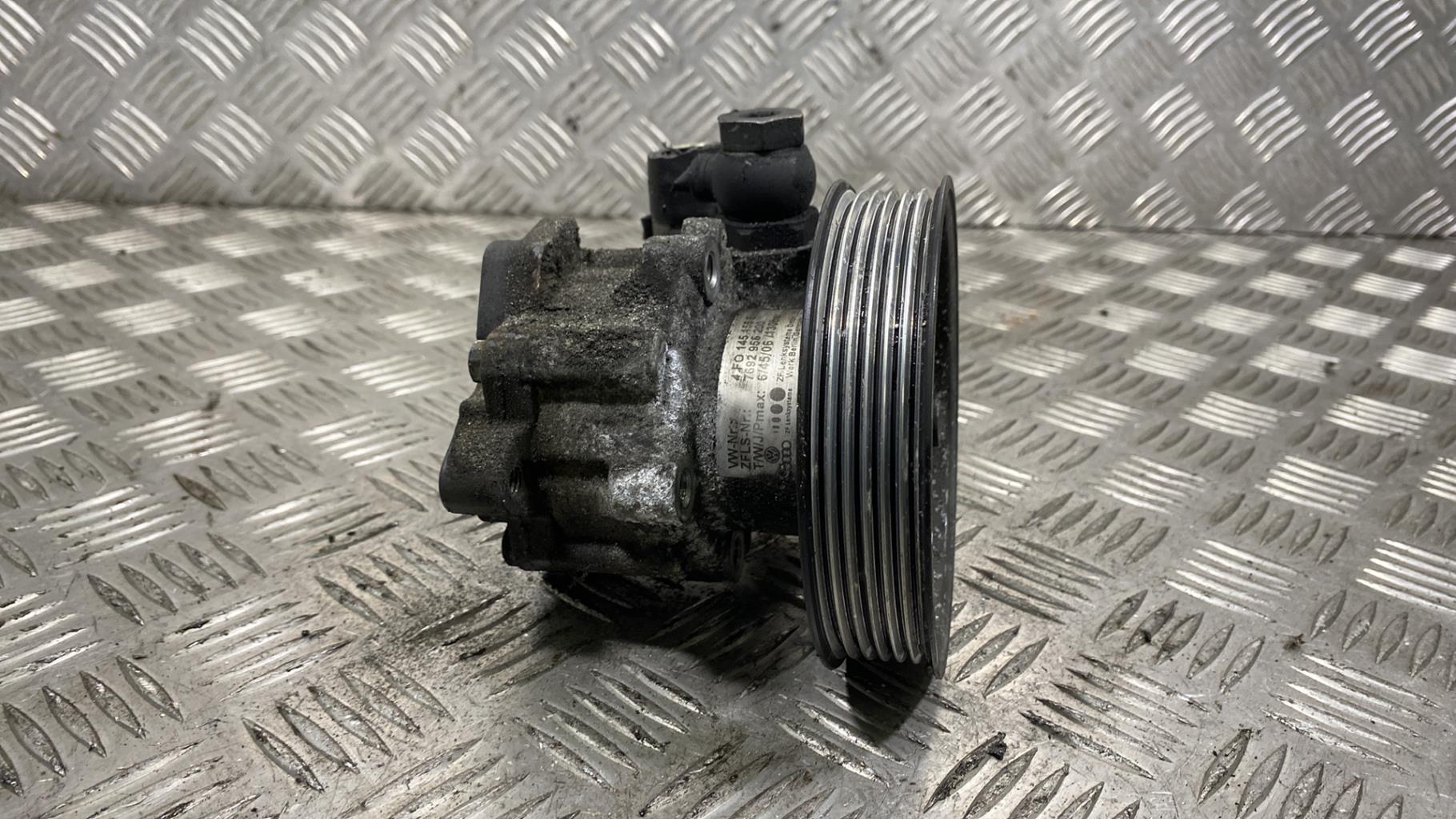 Pompe de direction AUDI A6 3 PHASE 1 Diesel - 1