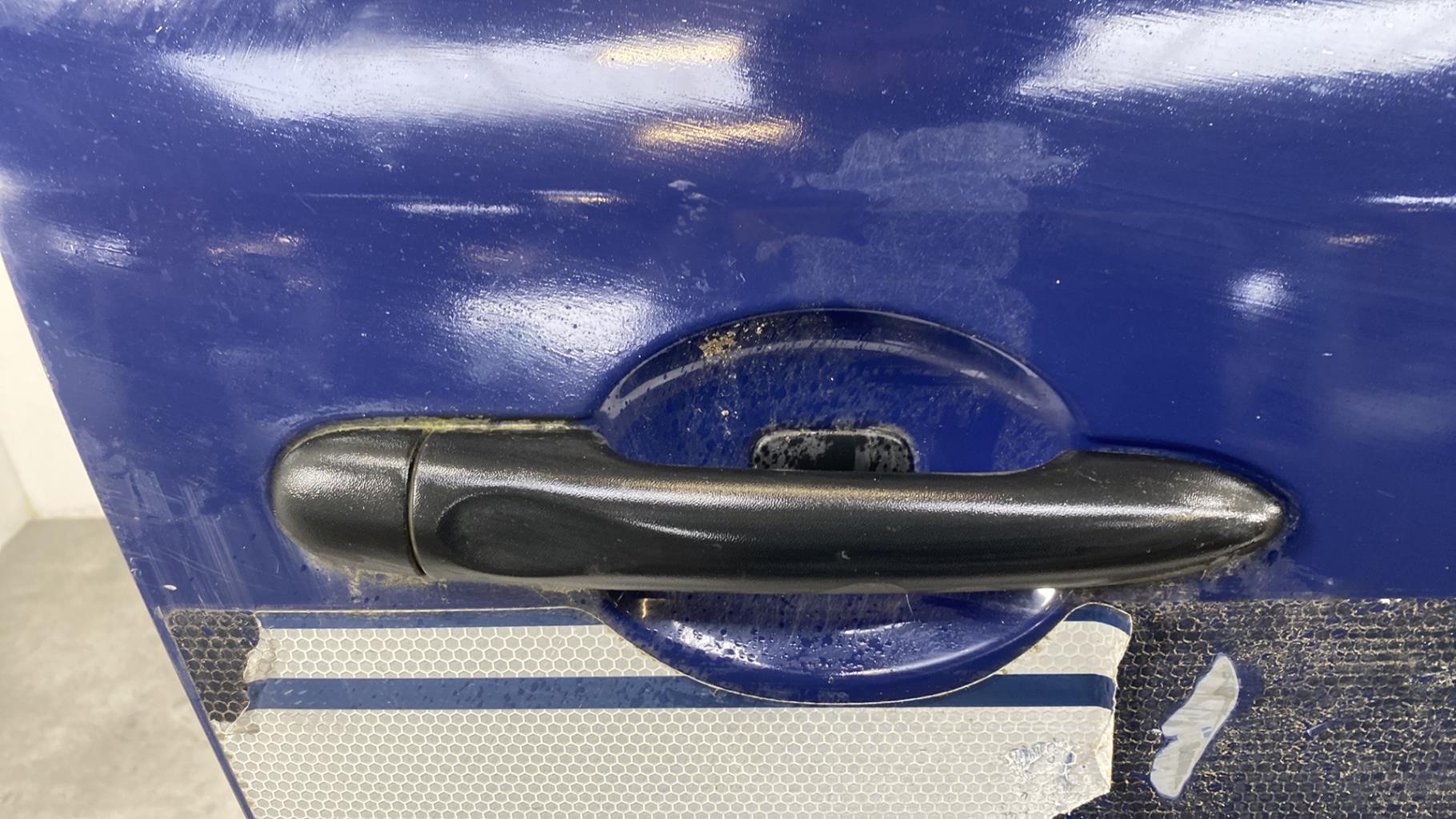 Portiera anteriore destra RENAULT MEGANE 3 PHASE 1 BREAK Diésel - 1