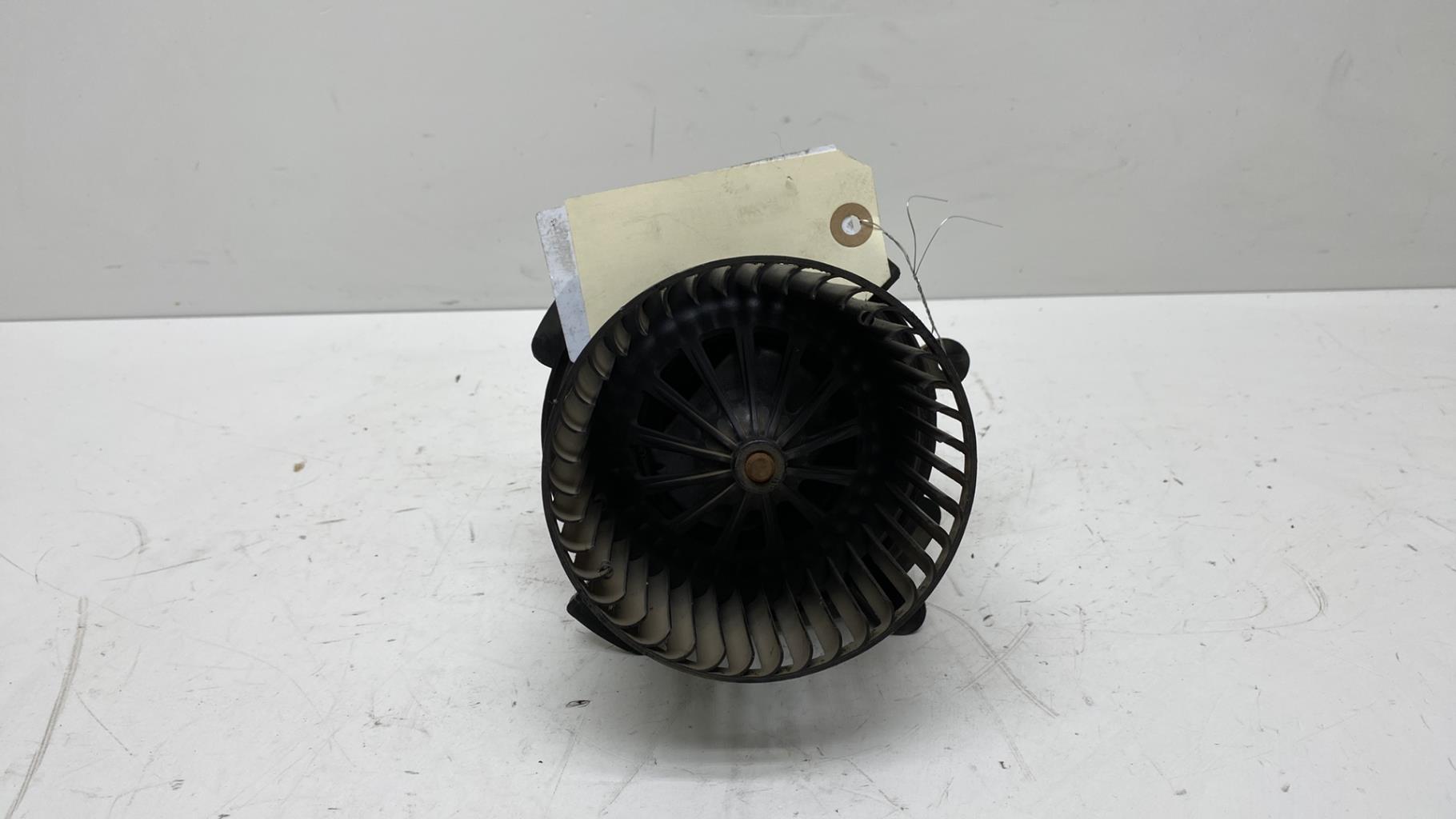 Pulseur d'air PEUGEOT 307 PHASE 2 BREAK Diesel - 1