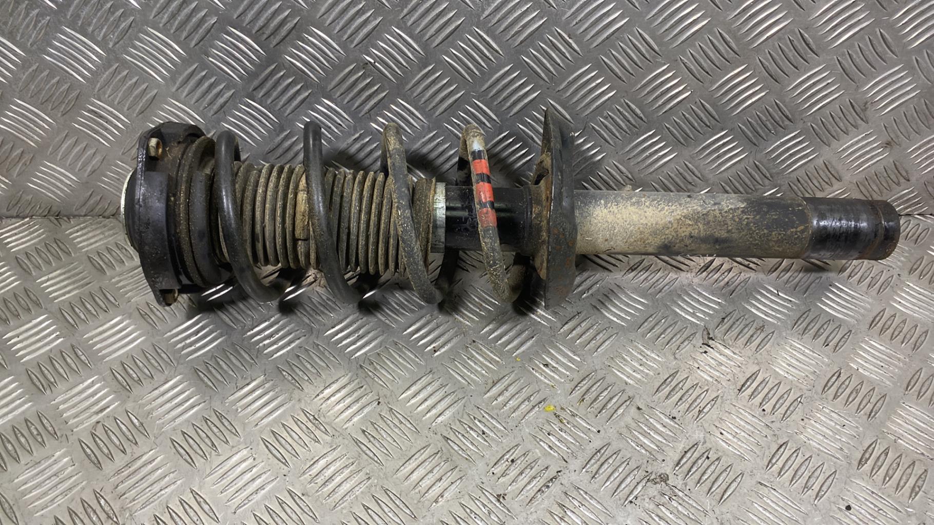 Ammortizzatore anteriore destro VOLKSWAGEN GOLF 6 Diésel - 1