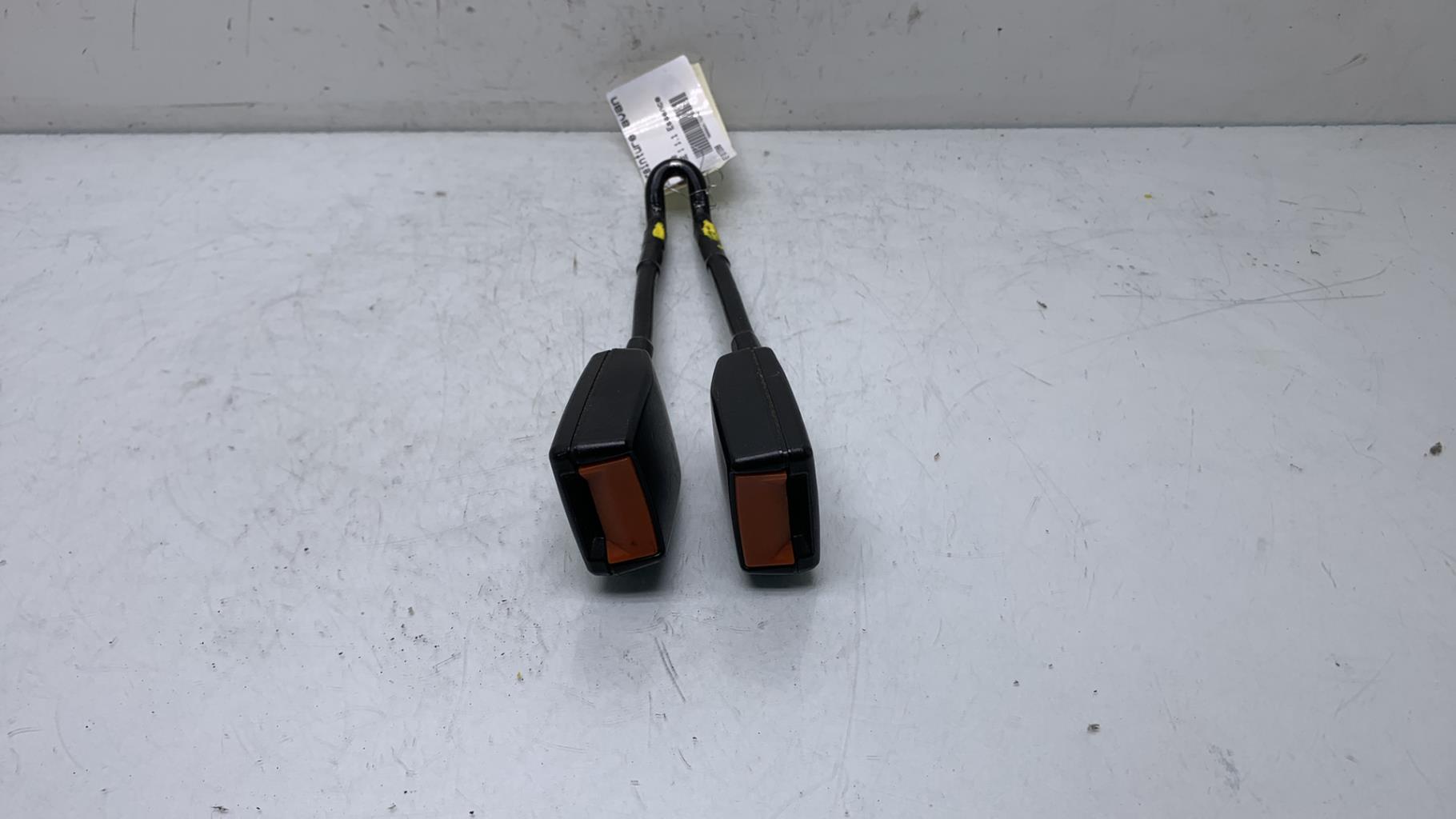 Aggancio cintura sicurezza anteriore sinistro FORD FIESTA 3 PHASE 1 Gasolina - 1