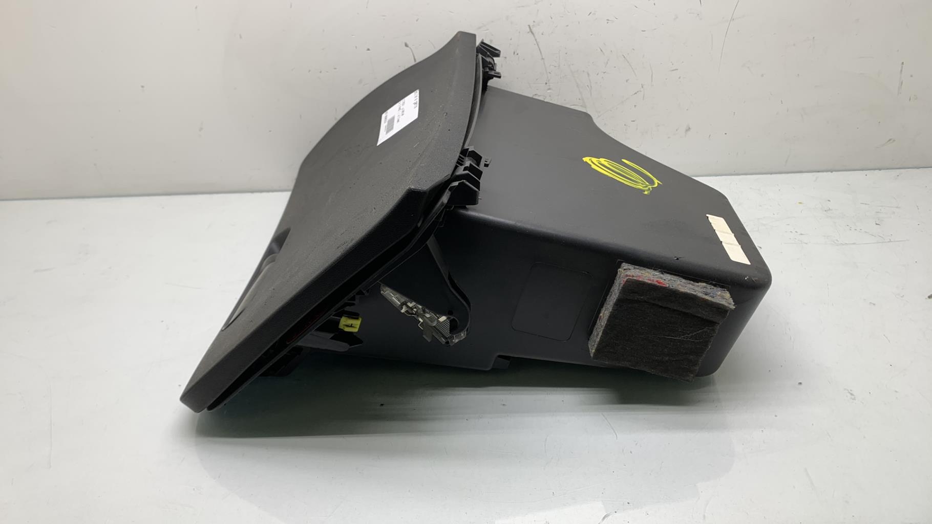 Boite a gants CITROEN C4 2 PHASE 1 Diesel - 1