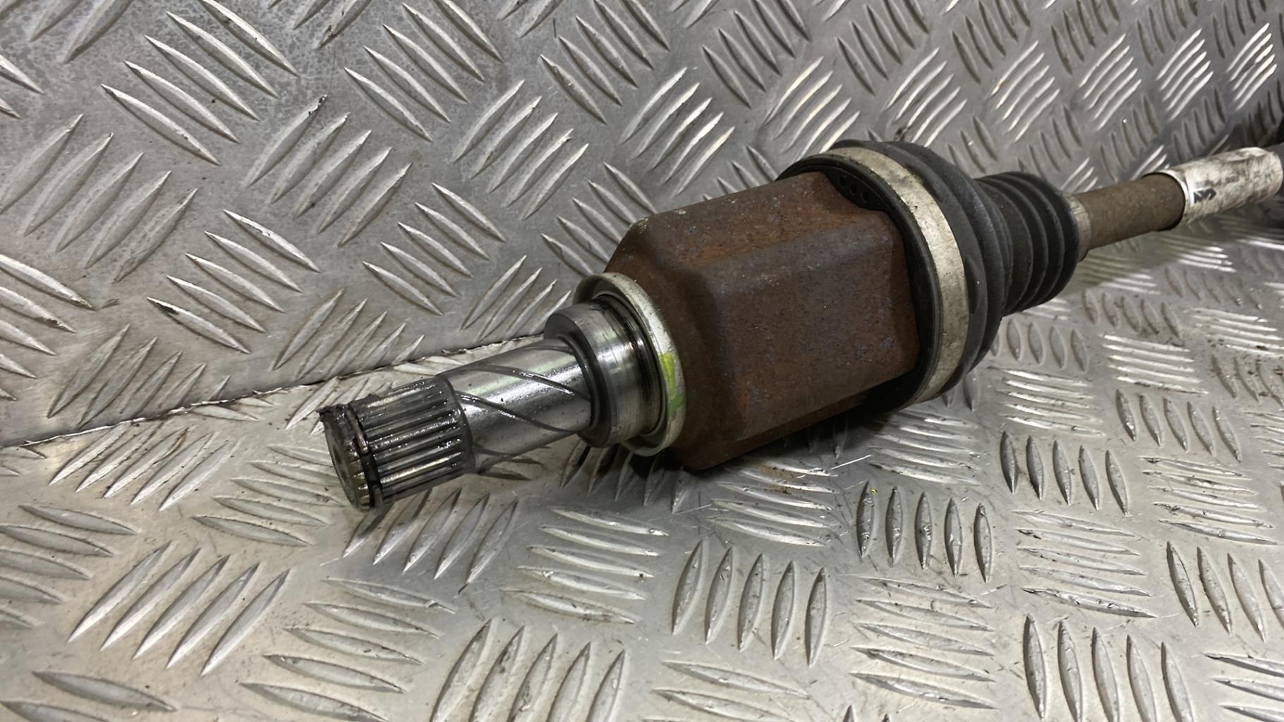 Giunto cardanico albero di trasmissione sinistro DACIA SANDERO 2 PHASE 2 Gasolina - 1