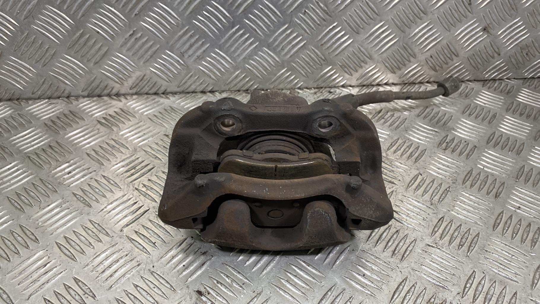 Pinza freni anteriore destra CITROEN C4 2 PHASE 1 Diésel - 1