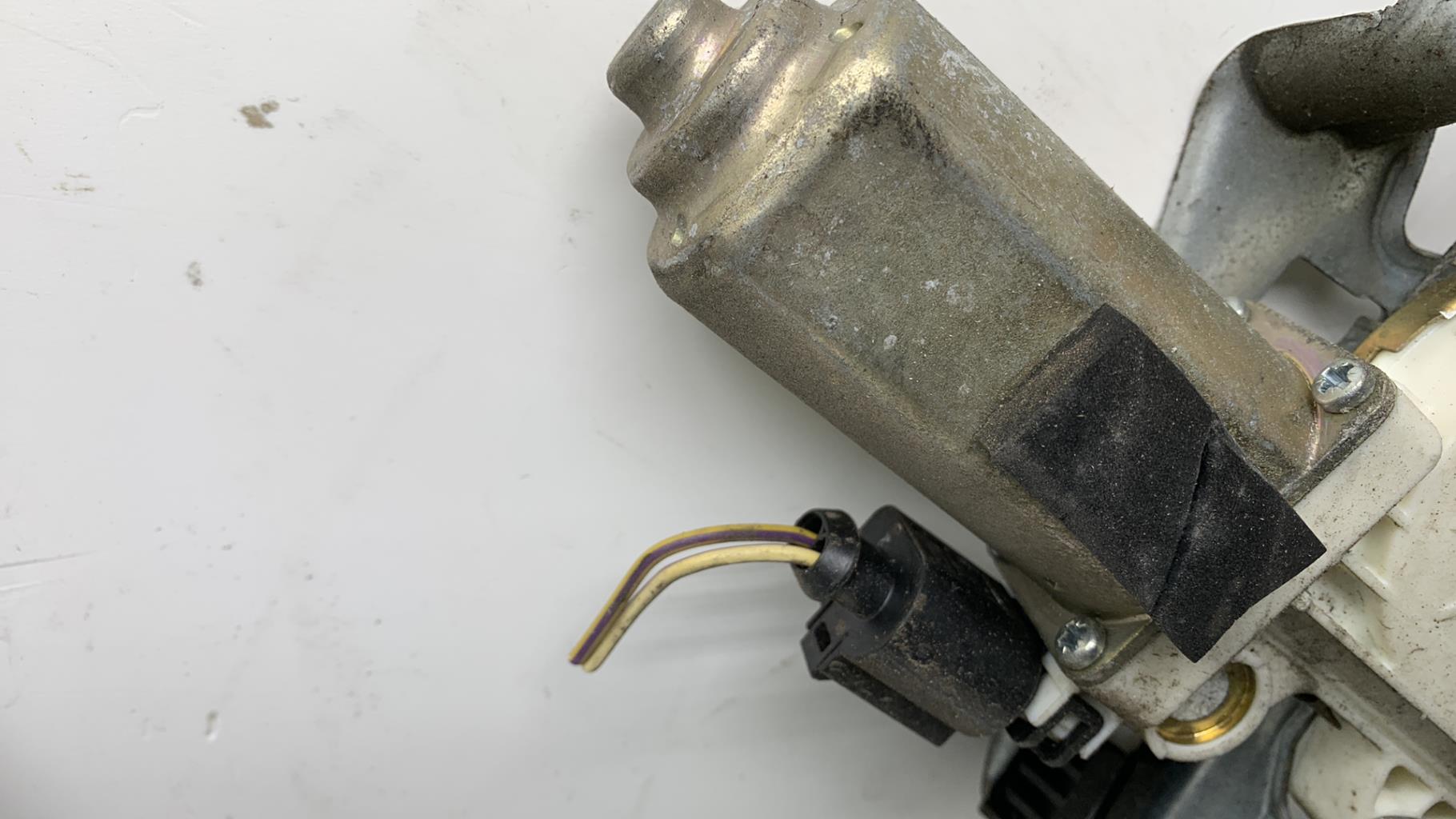 Alzacristalli elettrico anteriore destro FORD FOCUS 1 Gasolina - 1