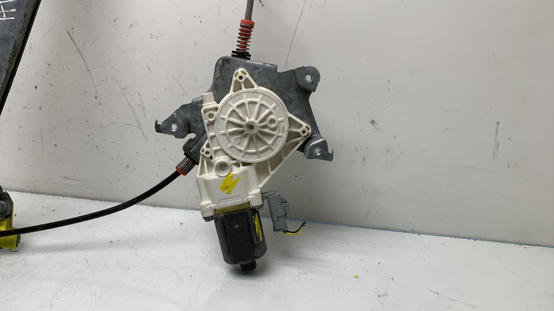 Alzacristalli elettrico anteriore destro NISSAN MICRA 3 PHASE 1 Gasolina - 1