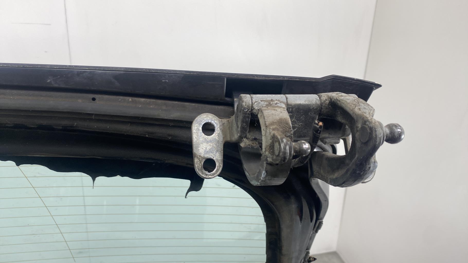 Portabagagli/Portellone posteriore VOLKSWAGEN TOUAREG 1 PHASE 1 Diésel - 1